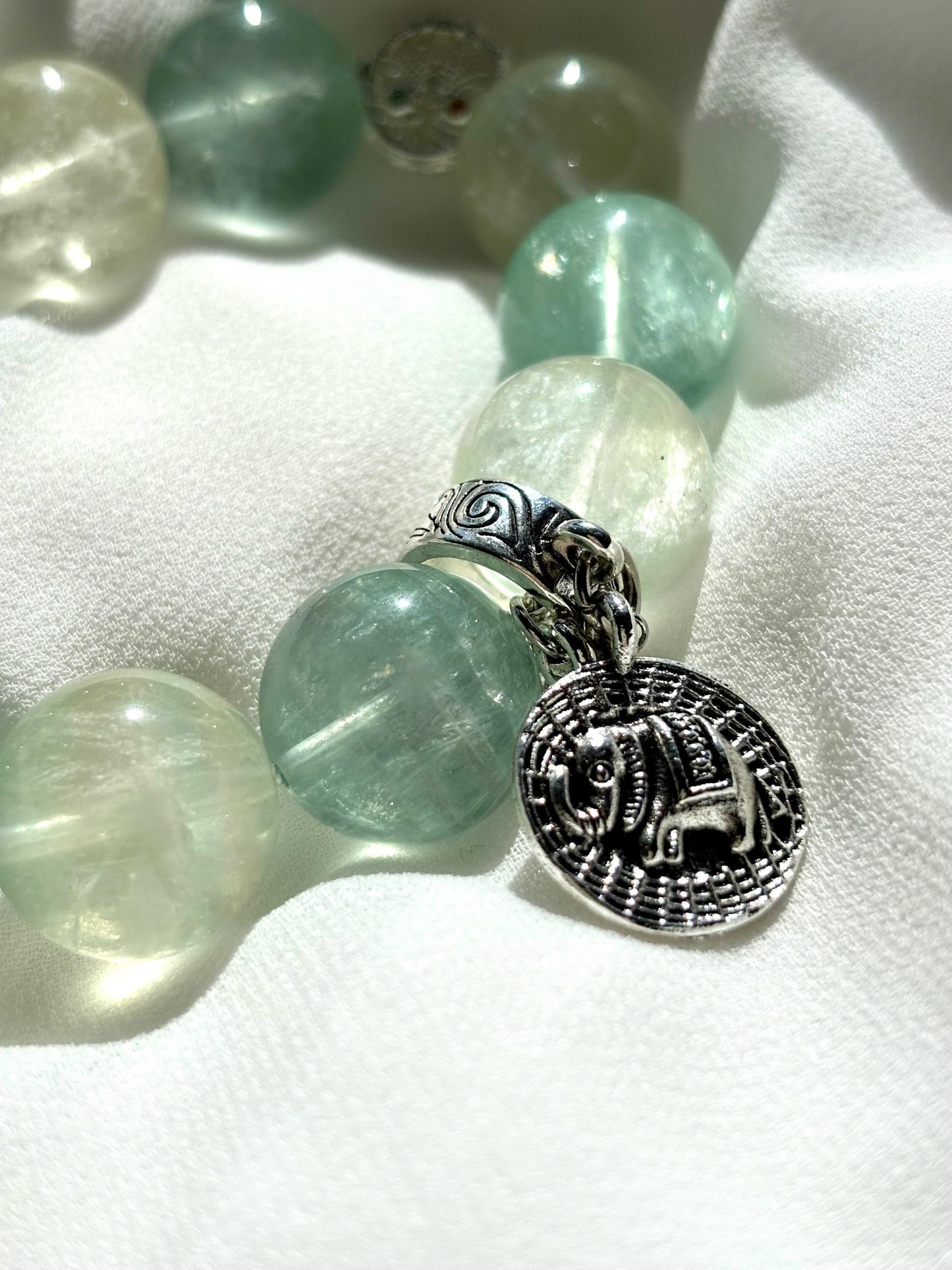Fresh Golden Kiwi Mint Bubble Party Bracelet with Intricate Charms
