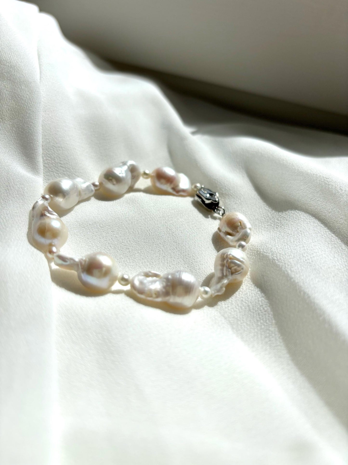 White Winter Wonderland Bracelet with Baroque Pearls