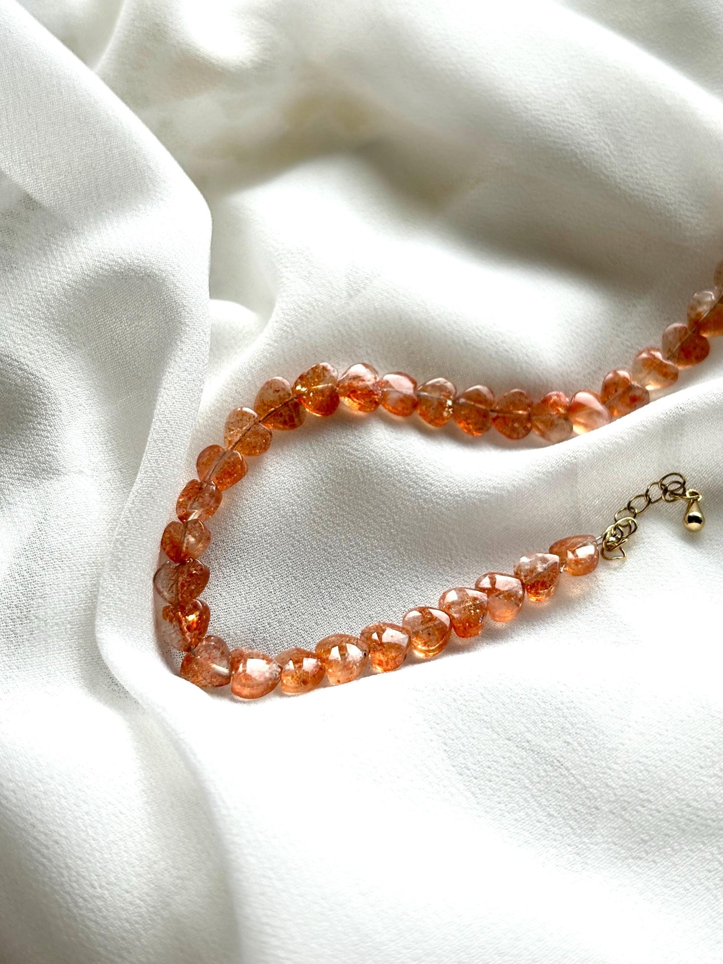 Elegant Heart-Shaped Sunstone Bracelet – High-Quality Gemstone Jewelry