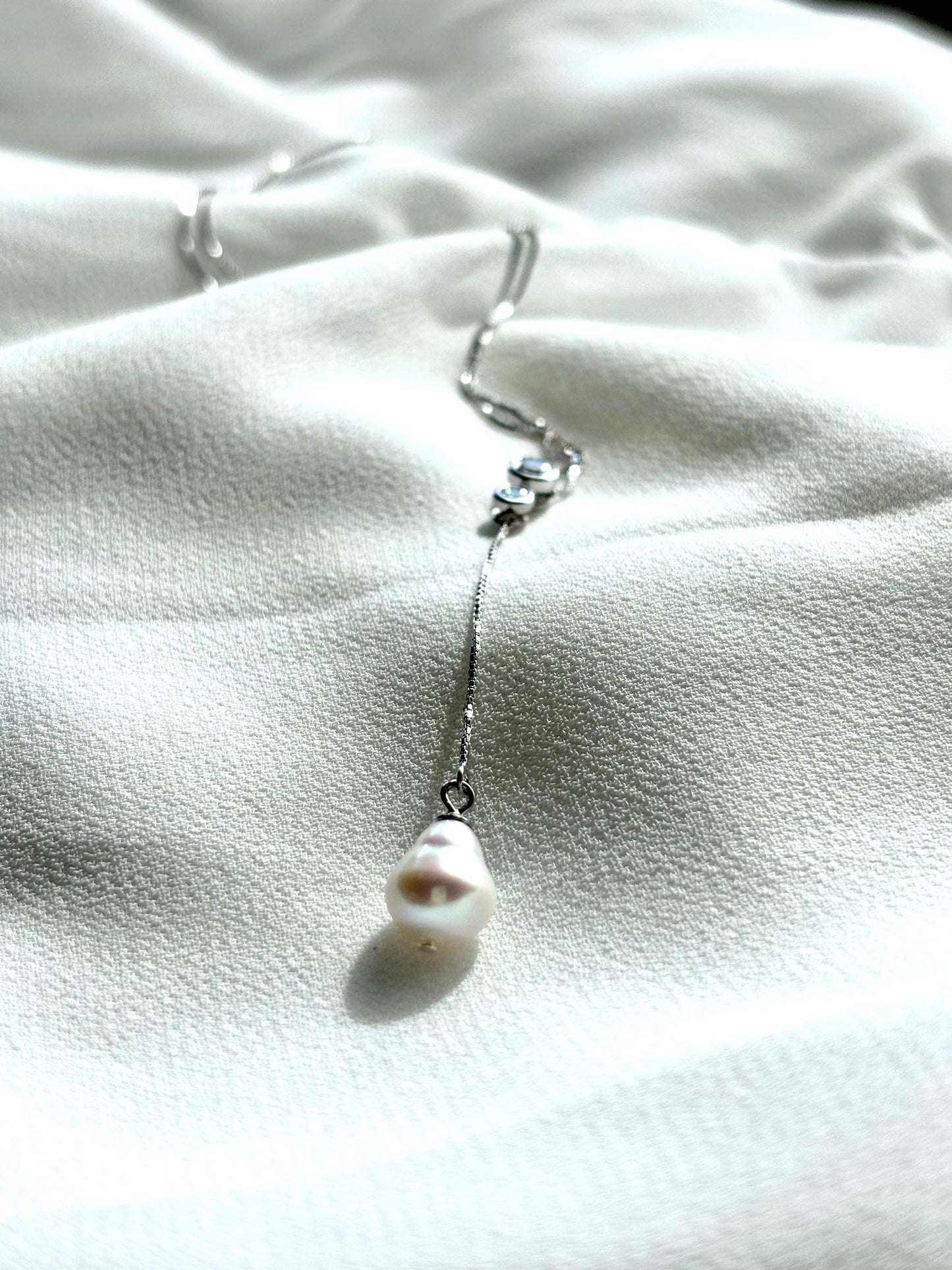 Freshwater Pearl & Moissanite Pendant Summer Necklace – Made of Sterling Silver