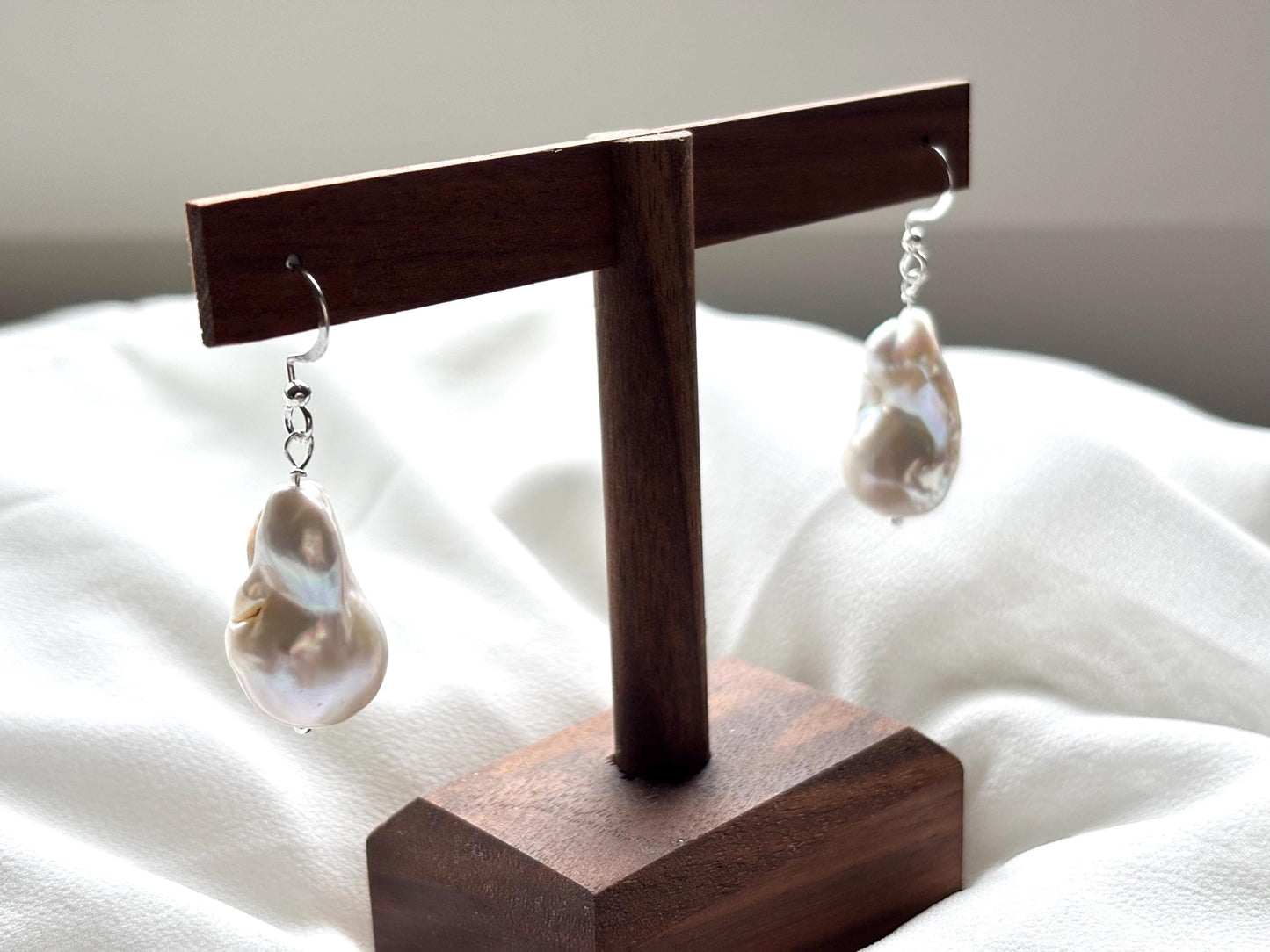 Fish Tail White Freshwater Baroque Earrings – Natural Shape & Color, Organic Texture A