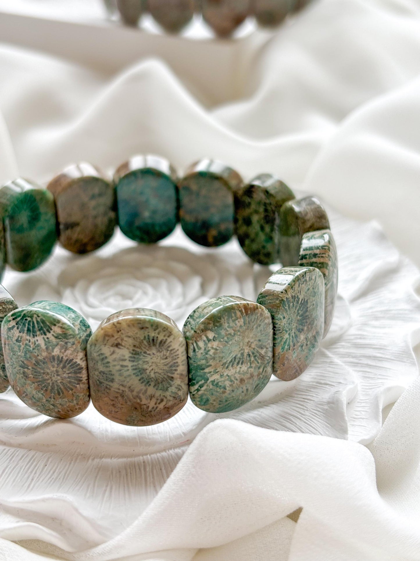 Amazon Canopy – Fossil Coral Daisy Bracelet