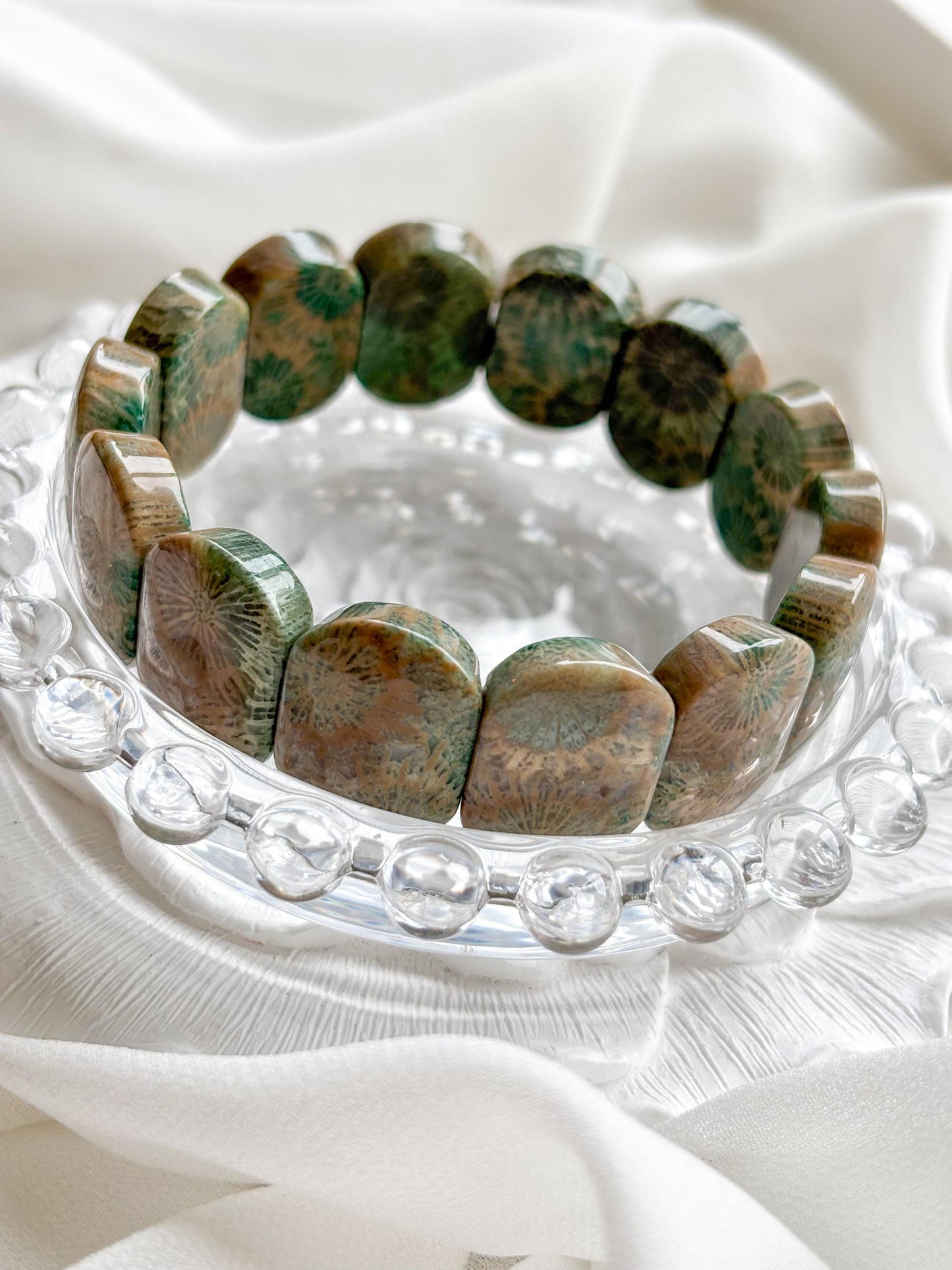 Amazon Canopy – Fossil Coral Daisy Bracelet