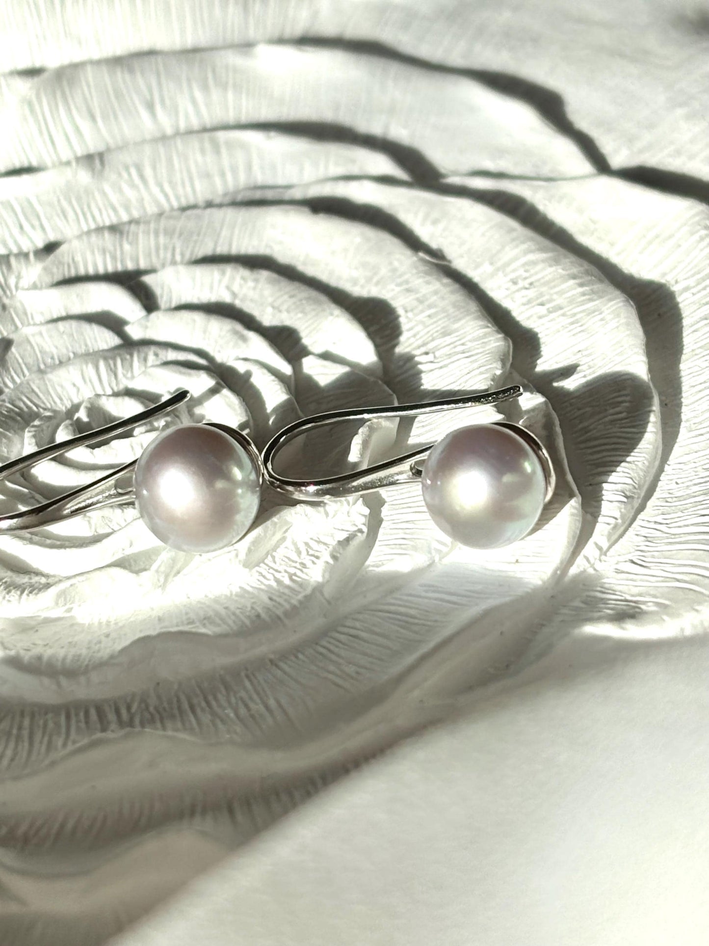 Grey Freshwater Pearl High Heel Earrings – 925 Sterling Silver