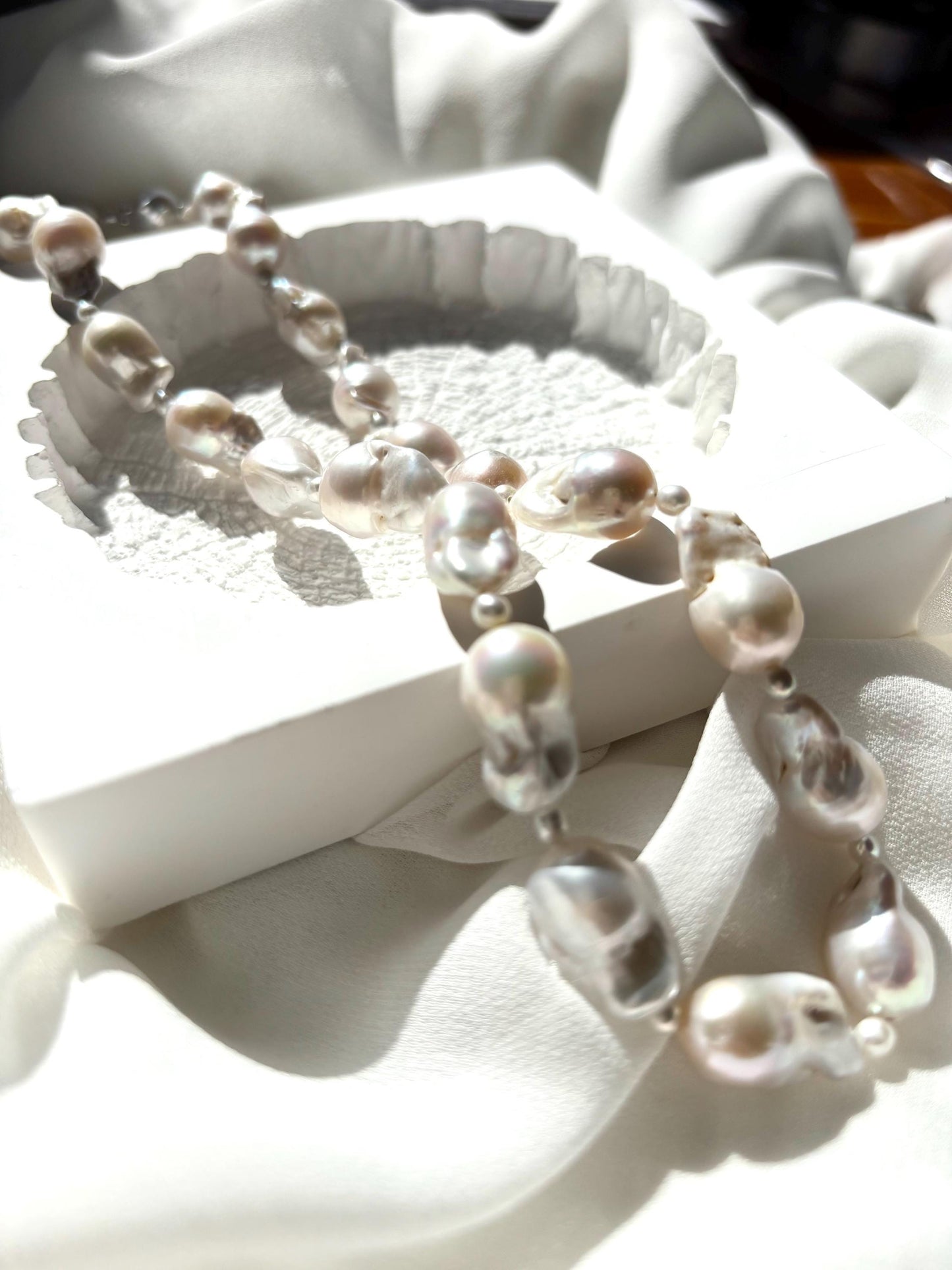 Mystic Ocean Tides – White Baroque Fish-Tail Pearl Necklace 925 Sterling Silver ( AA+ Luster )