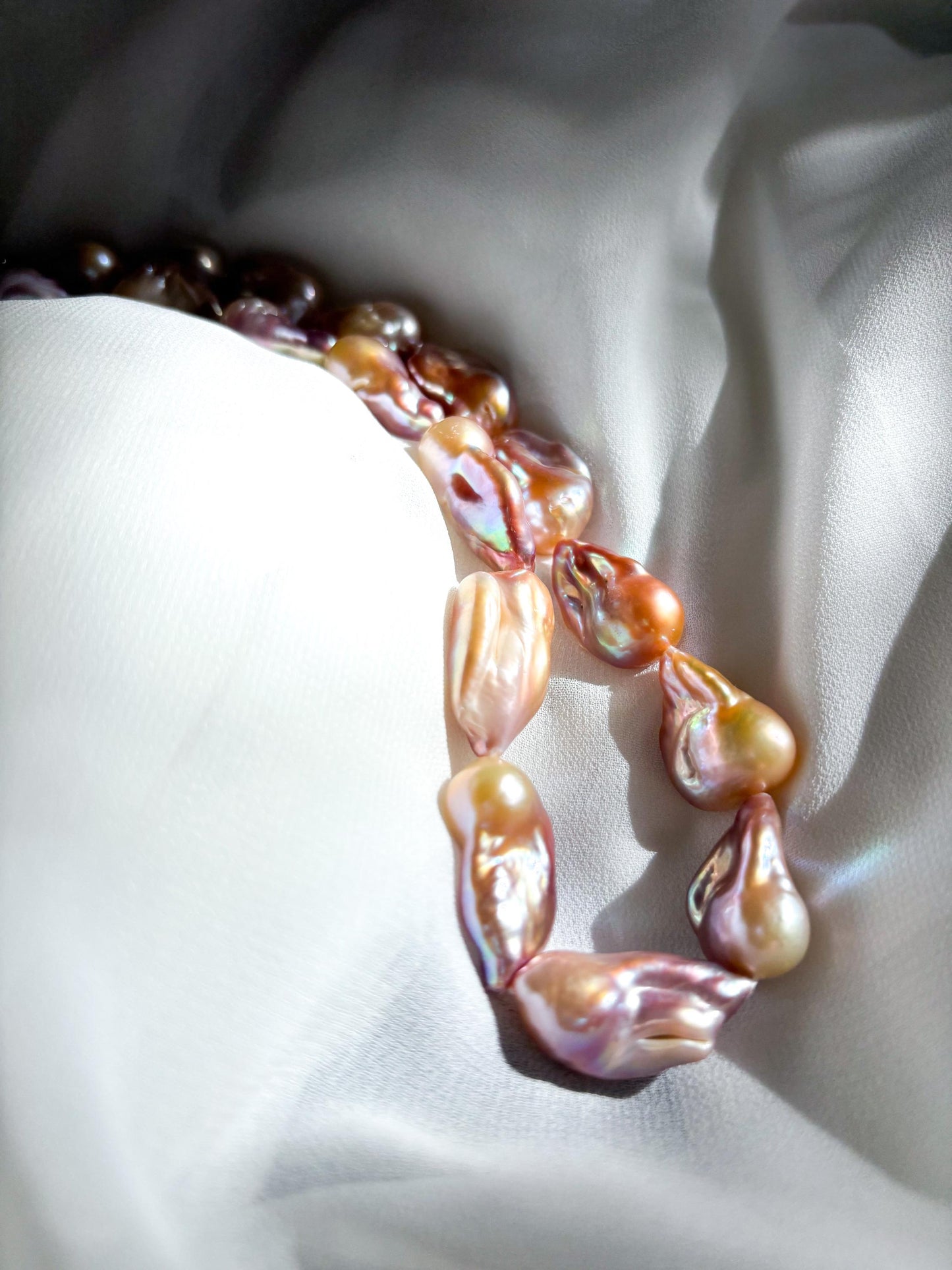 Enchanted Sunset – Orange & Purple Fish-Tail Baroque Pearl Necklace