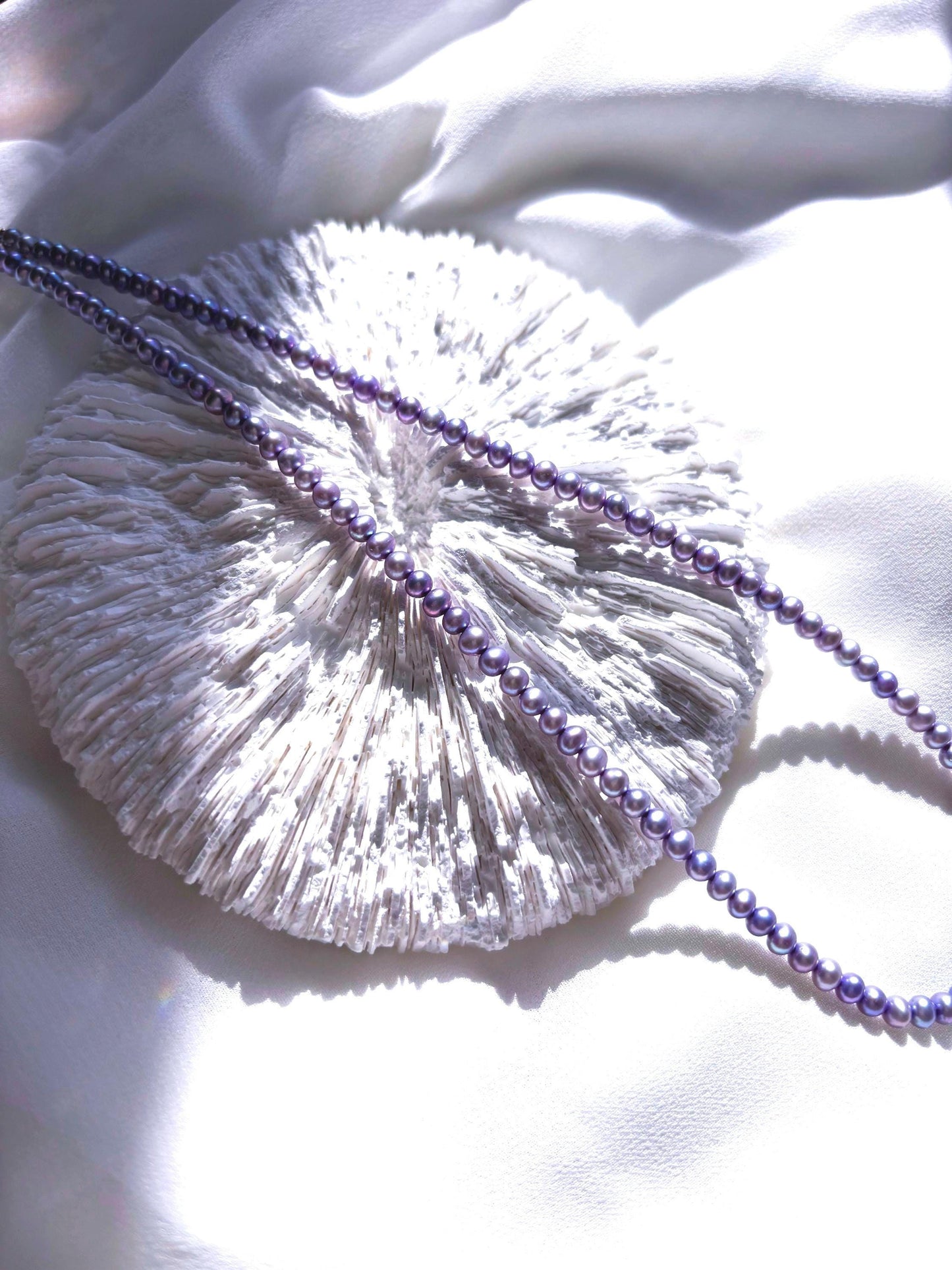 Wisteria Bloom – Indigo Haze Pearl Necklace