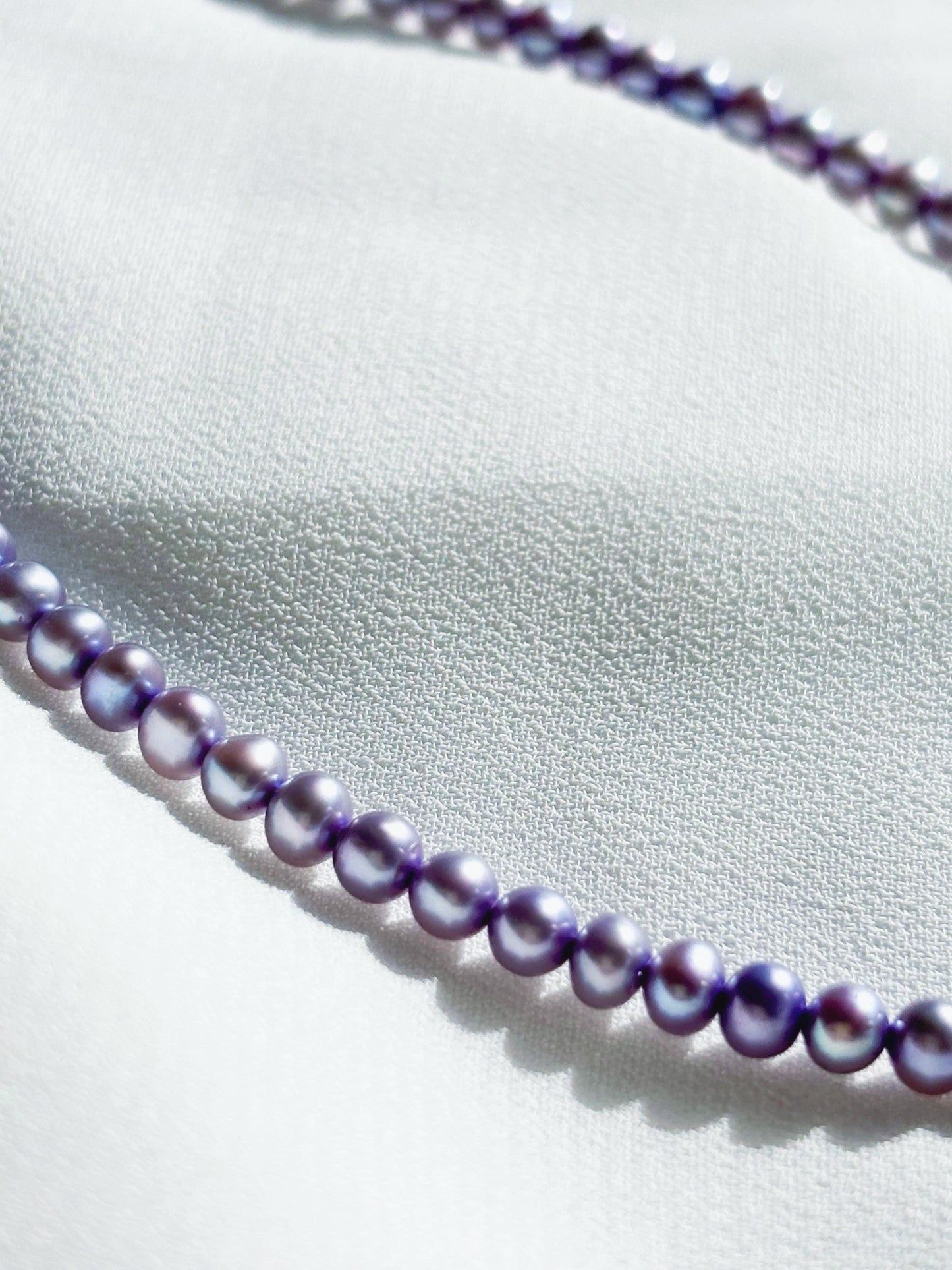 Wisteria Bloom – Indigo Haze Pearl Necklace
