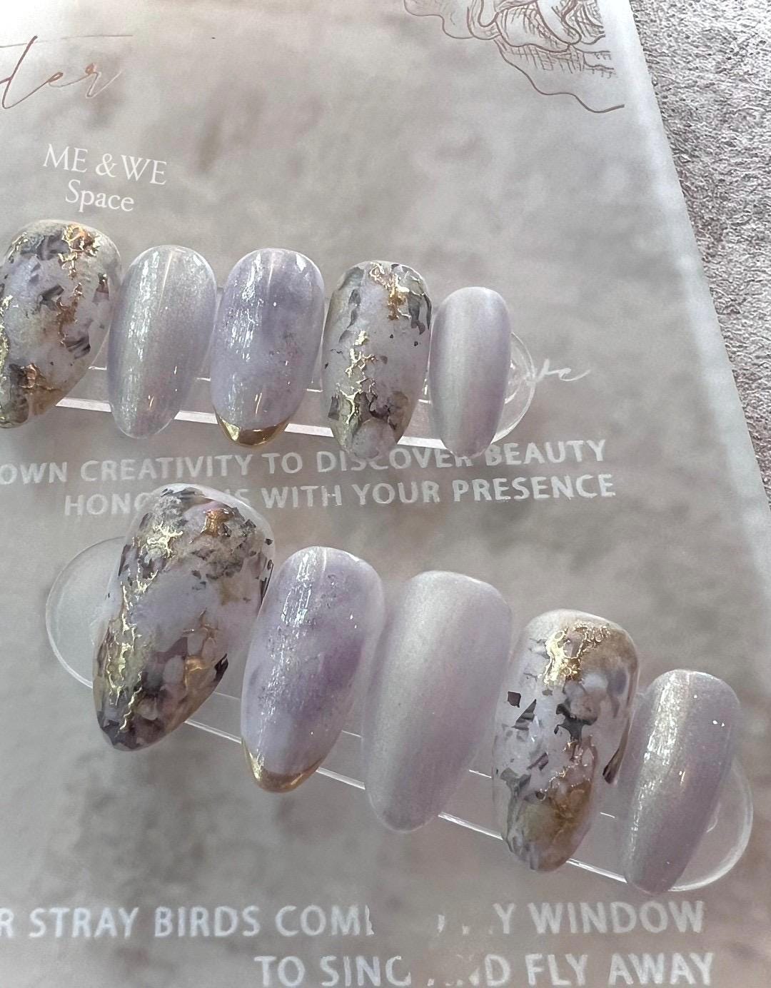 Mystic purple and gold press-on nail