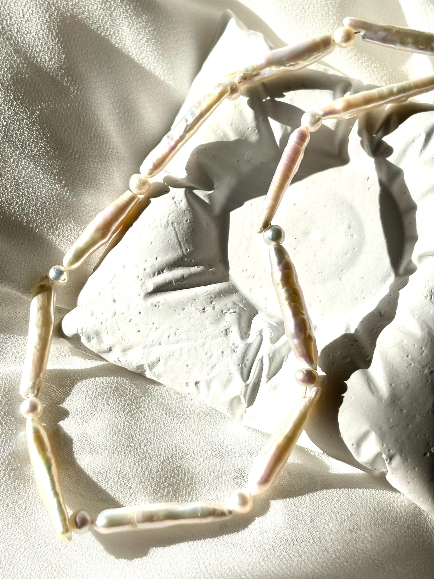 Stylish White Baroque Pearl Necklace – Long Rectangular & Round Pearls, Irregular Shapes-45cm