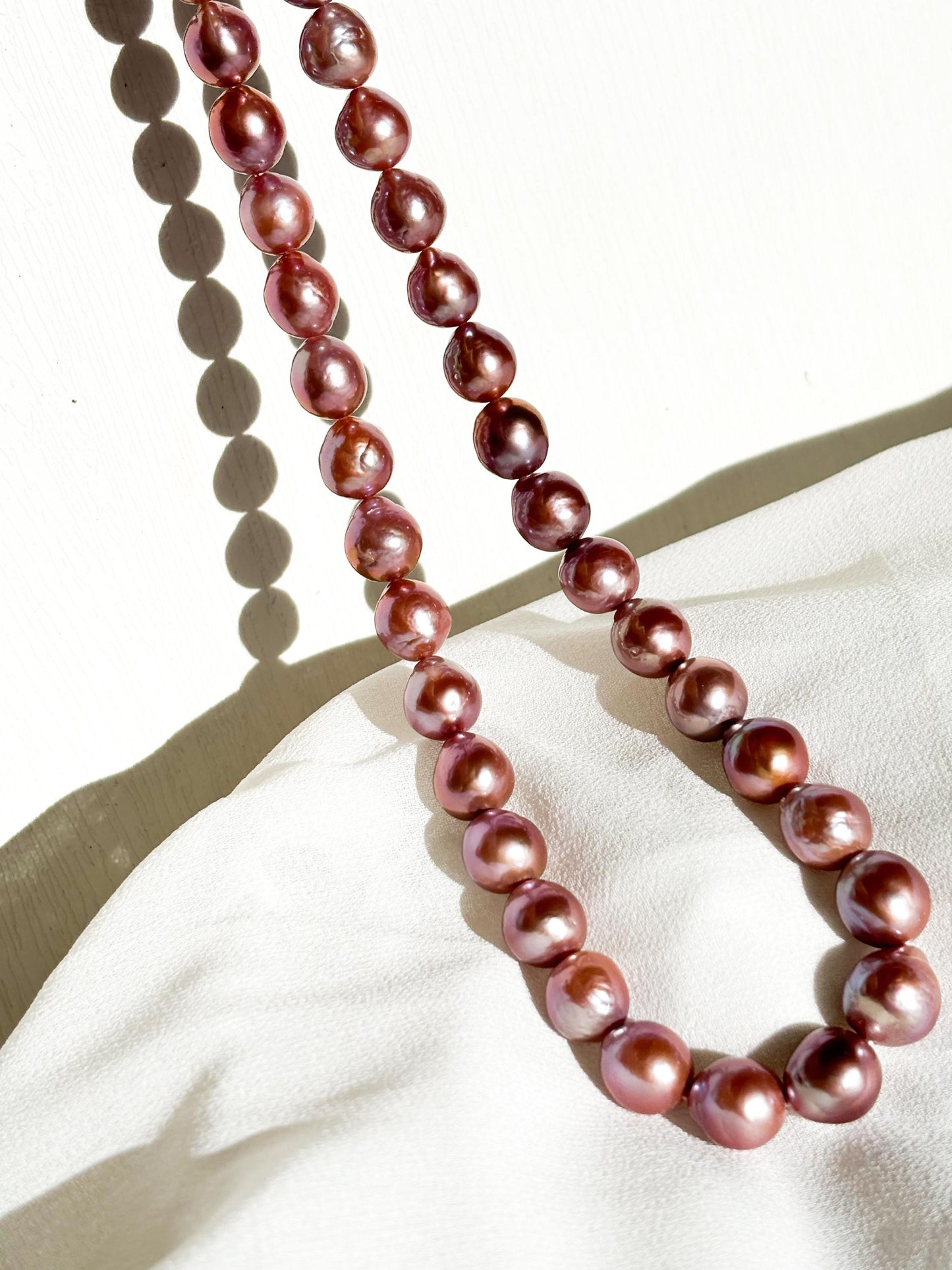 Cocoa Strawberry – Purple Sunset Edison Pearl Necklace