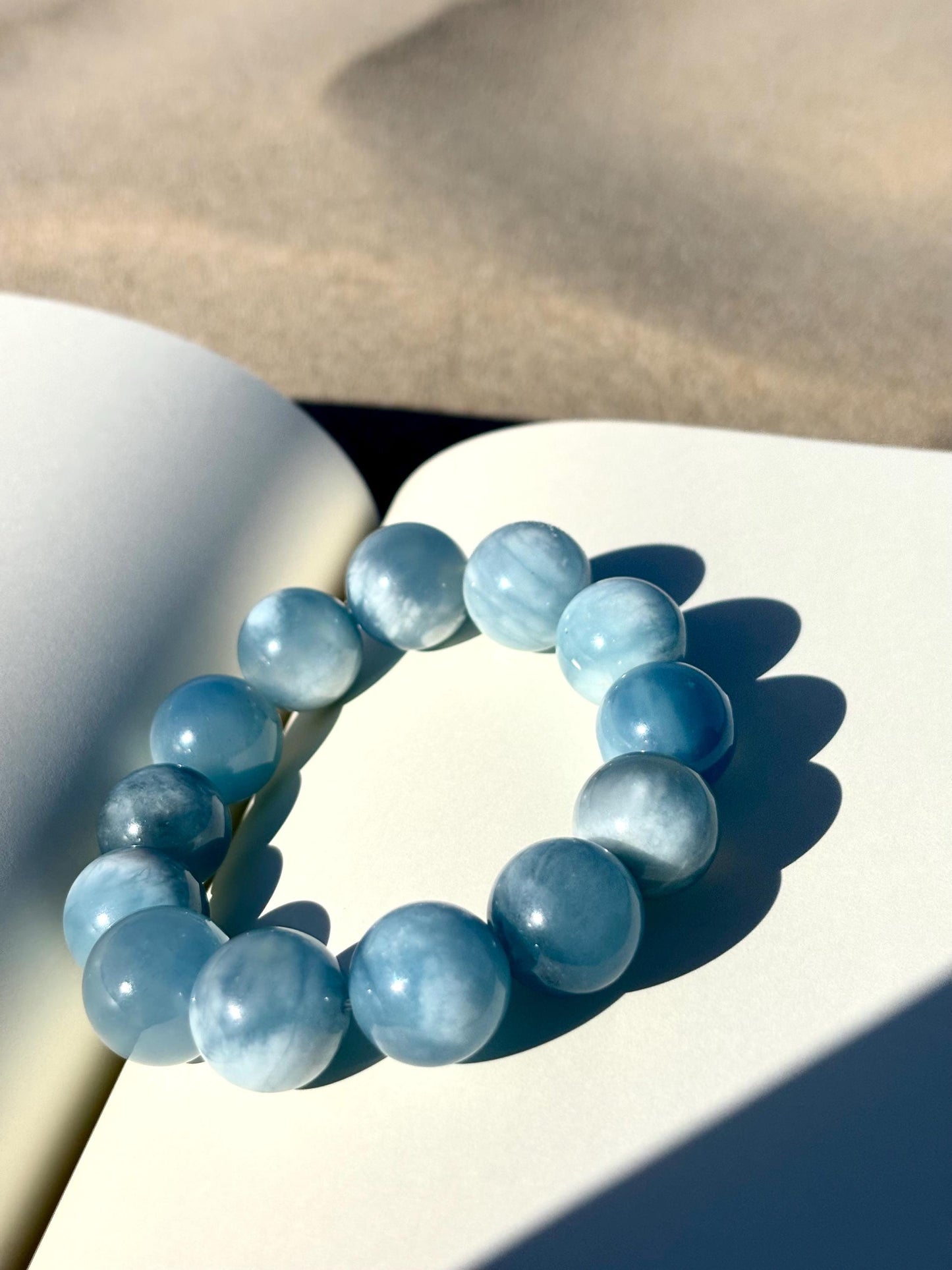 Sky Dreamer – Cloudlight Aquamarine Bracelet