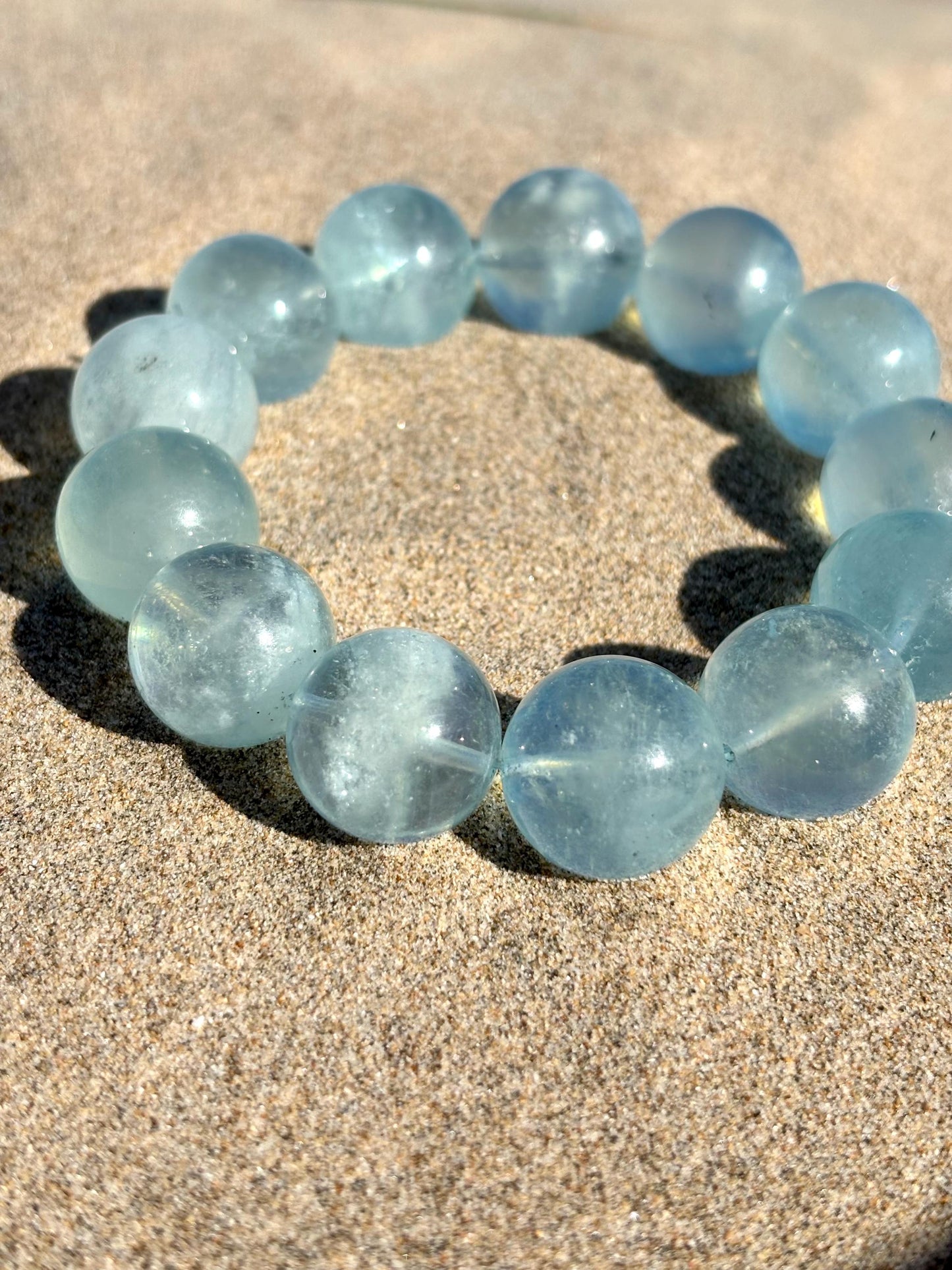 Afternoon Whisper – Aquamarine Glow Bracelet