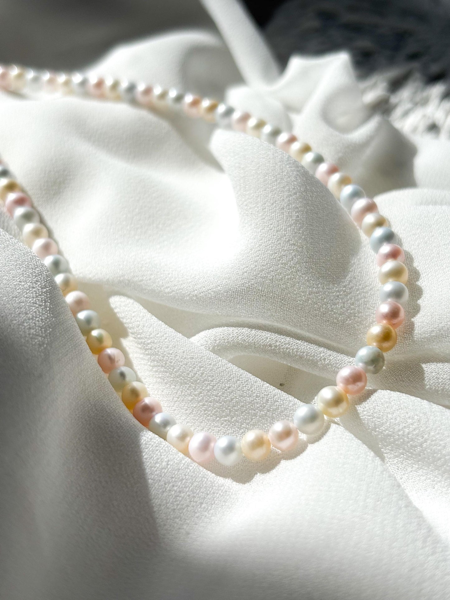 Macaron Bliss – Pastel Freshwater Pearl Y-Chain Necklace
