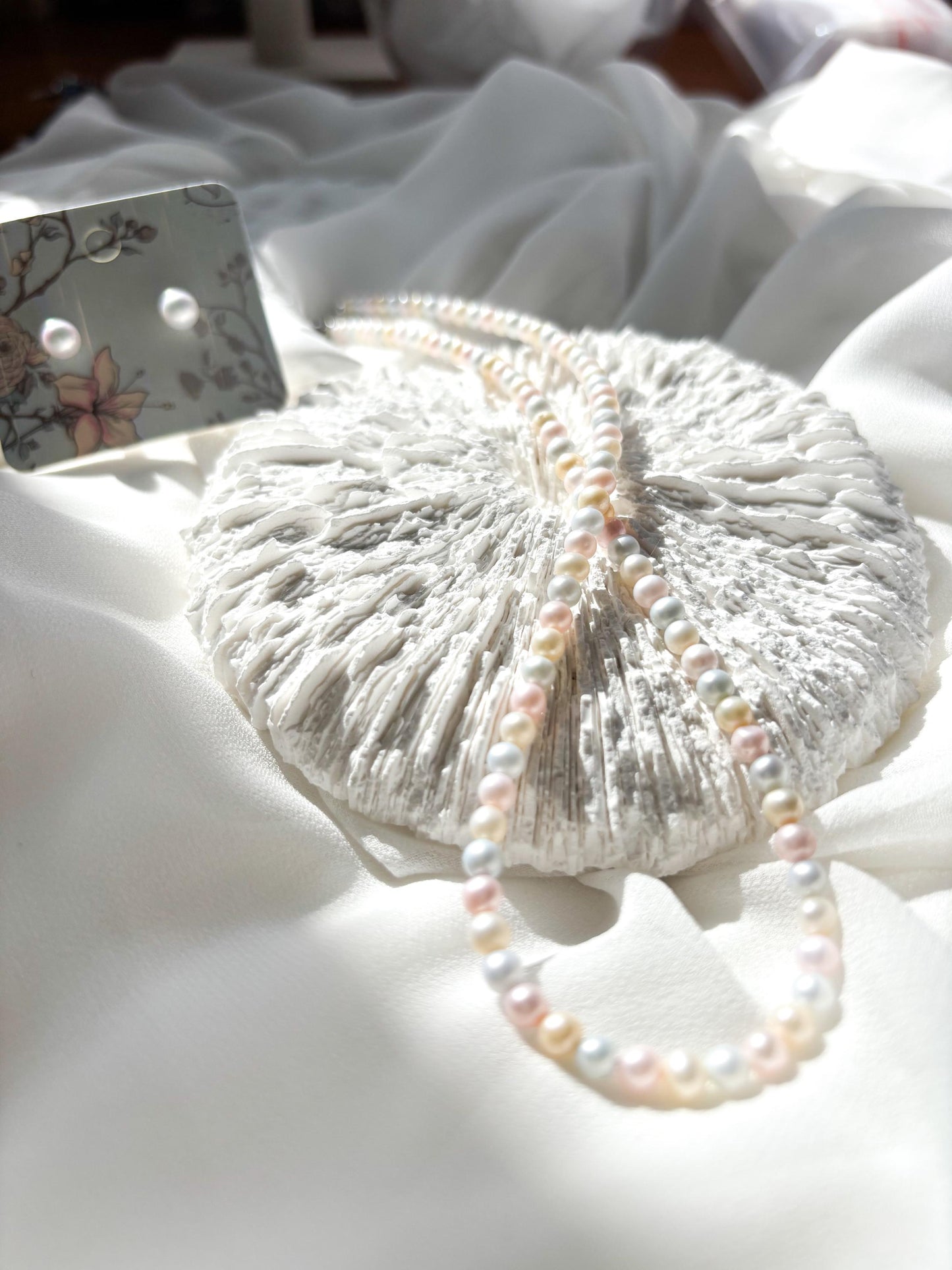 Macaron Bliss – Pastel Freshwater Pearl Y-Chain Necklace