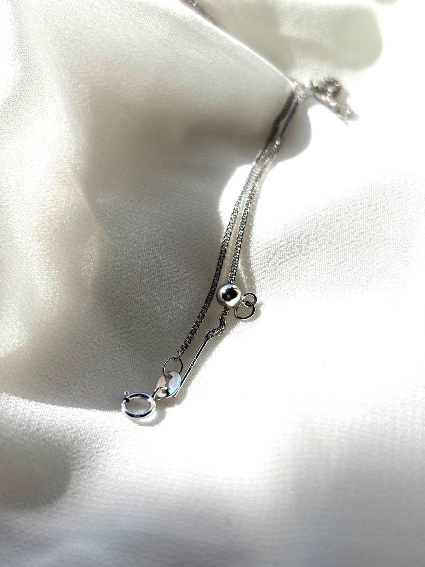 Lunar Glow – Oval Moonstone Vintage Pendant Necklace