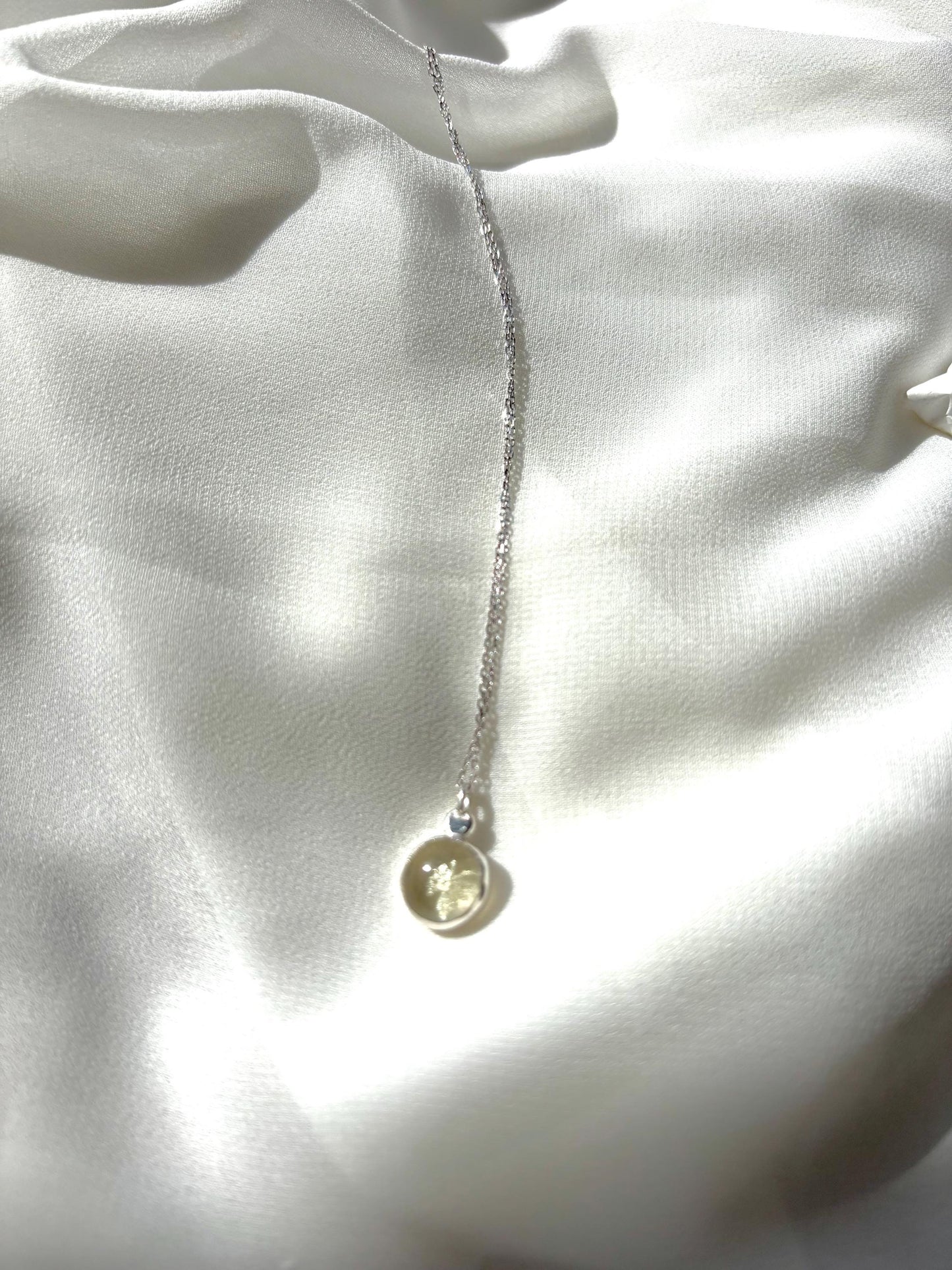 Golden Wings – Lemon Quartz Butterfly Engraved Pendant Necklace