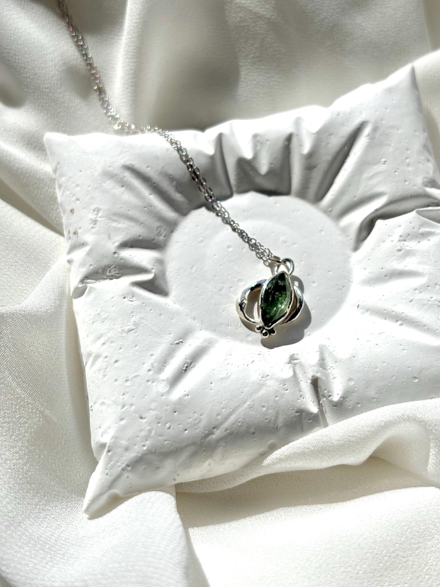 Forest Whisper – Green Apatite Marquise Cut Pendant Necklace