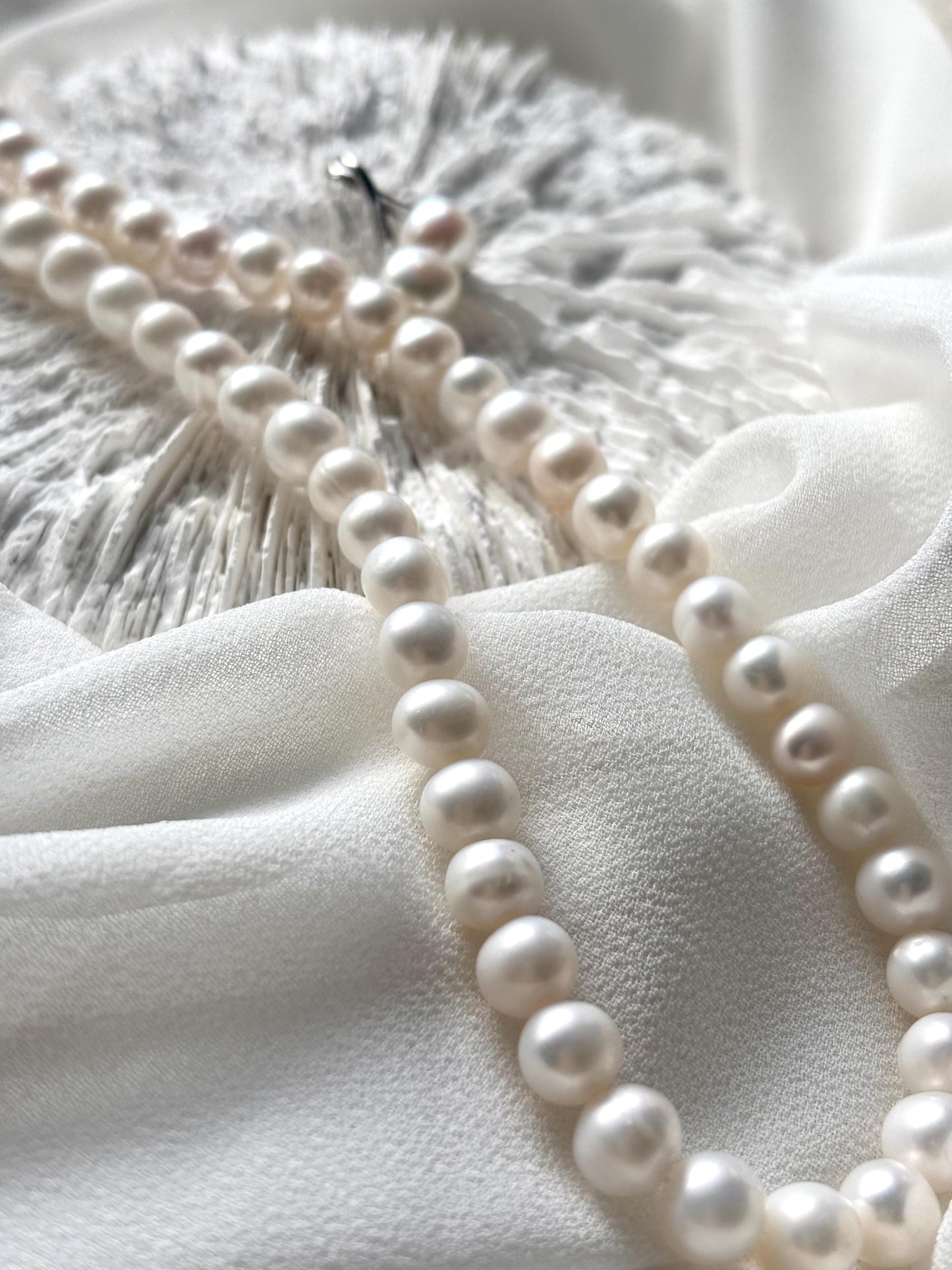 Snow White’s Dream – Princess Pearl Necklace
