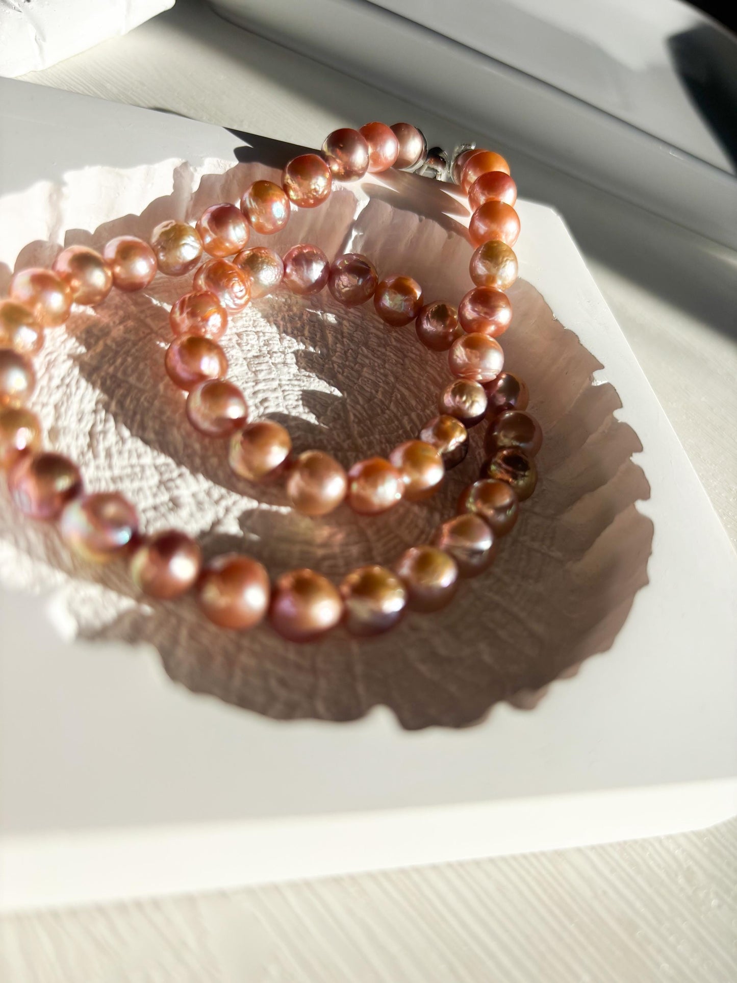 Sunset Ember – Bronze Rose Wrinkled Baroque Pearl Necklace