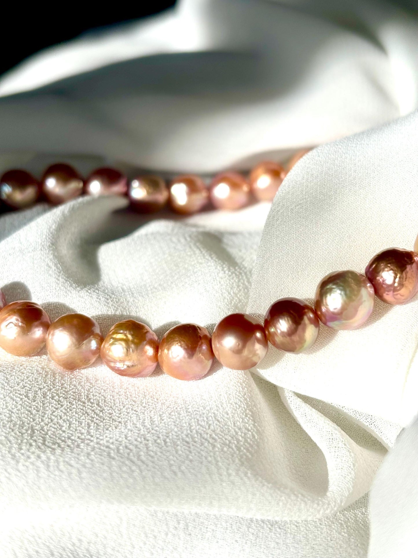 Sunset Ember – Bronze Rose Wrinkled Baroque Pearl Necklace