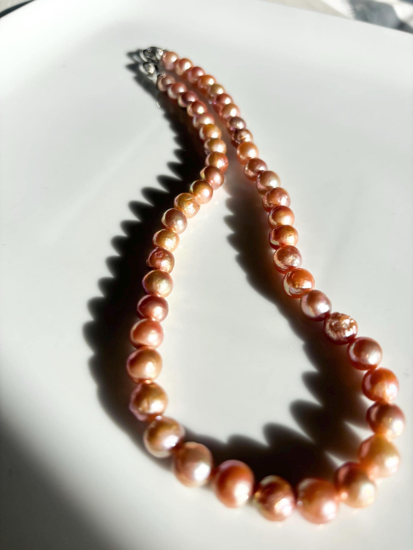 Sunset Ember – Bronze Rose Wrinkled Baroque Pearl Necklace
