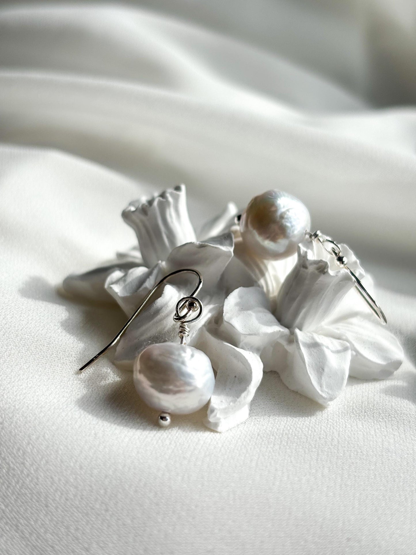 Morning Glow – White Pearl Drop Earrings