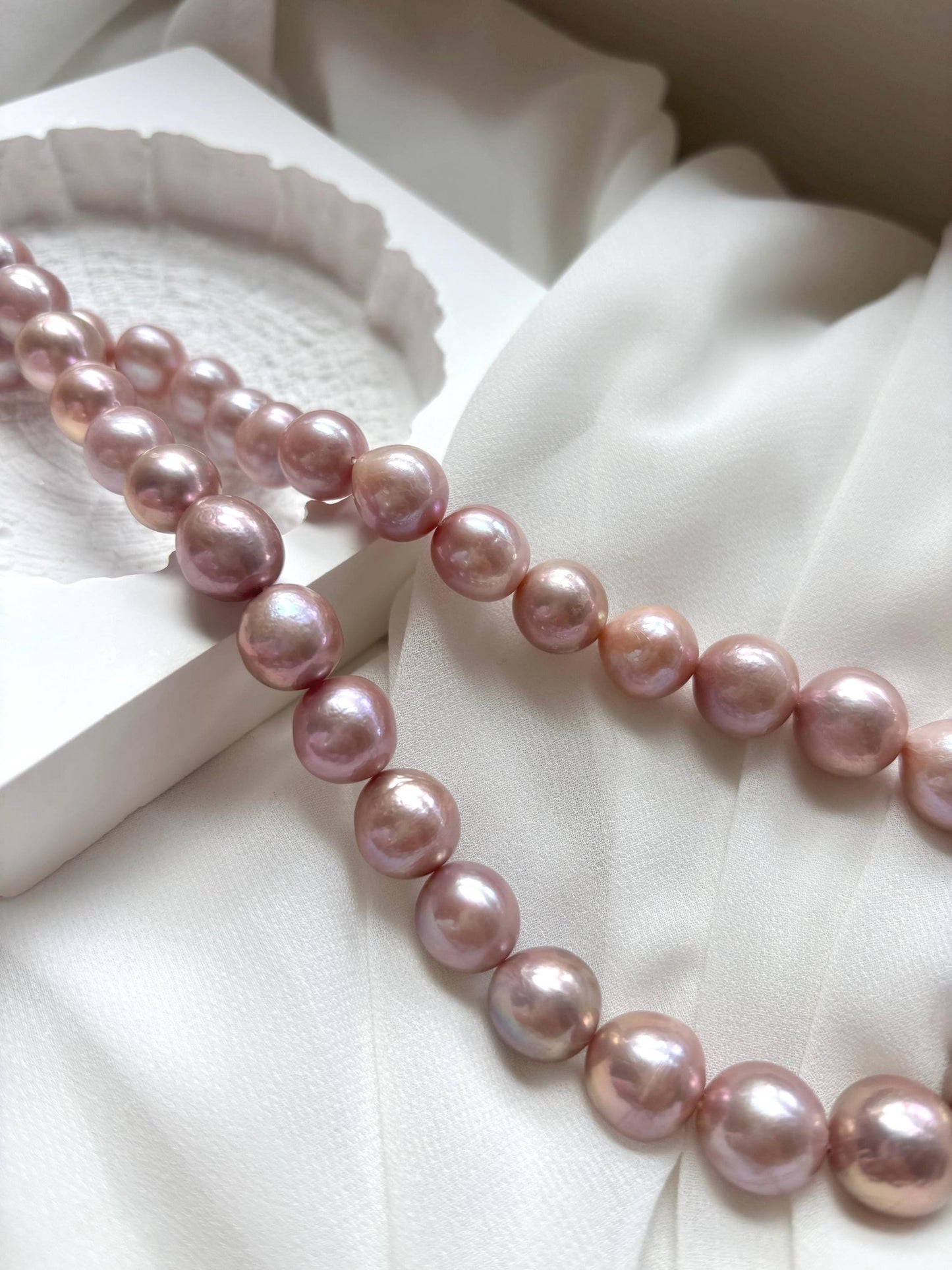 Peony Whisper – Light Blush Baroque Pearl Necklace