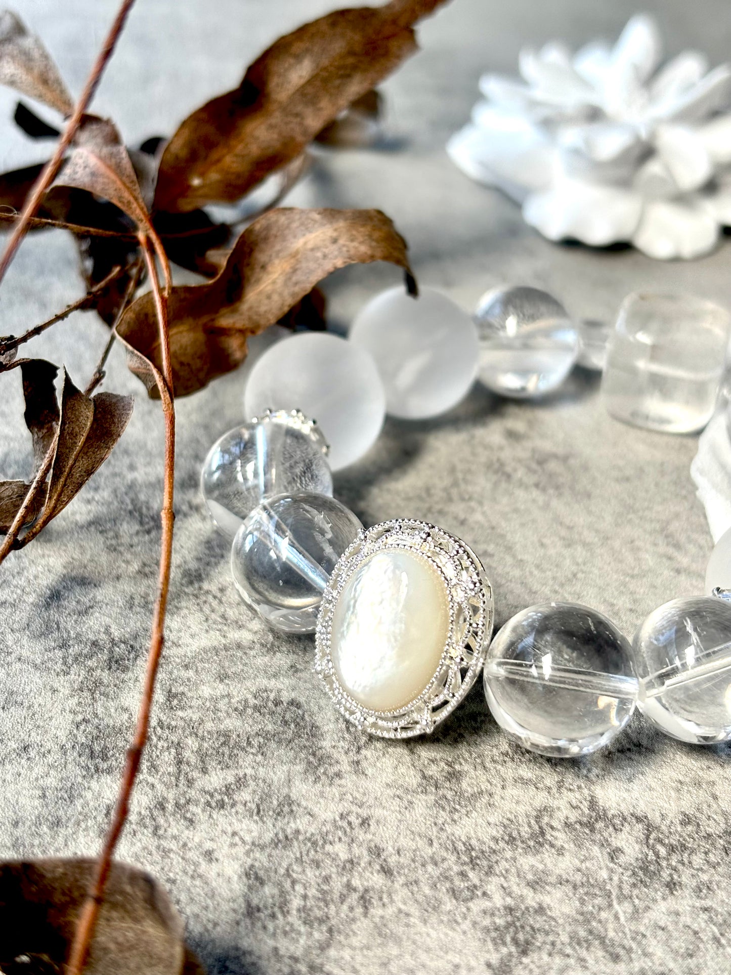 Moon Whisper – Clear Quartz x Mother of Pearl Bracelet