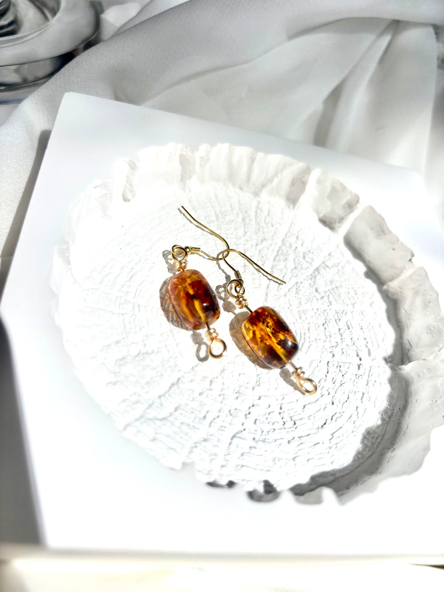 Elegant Chunky Natural Amber Dangling Gold-Plated 925 Sterling Silver Wire Earrings