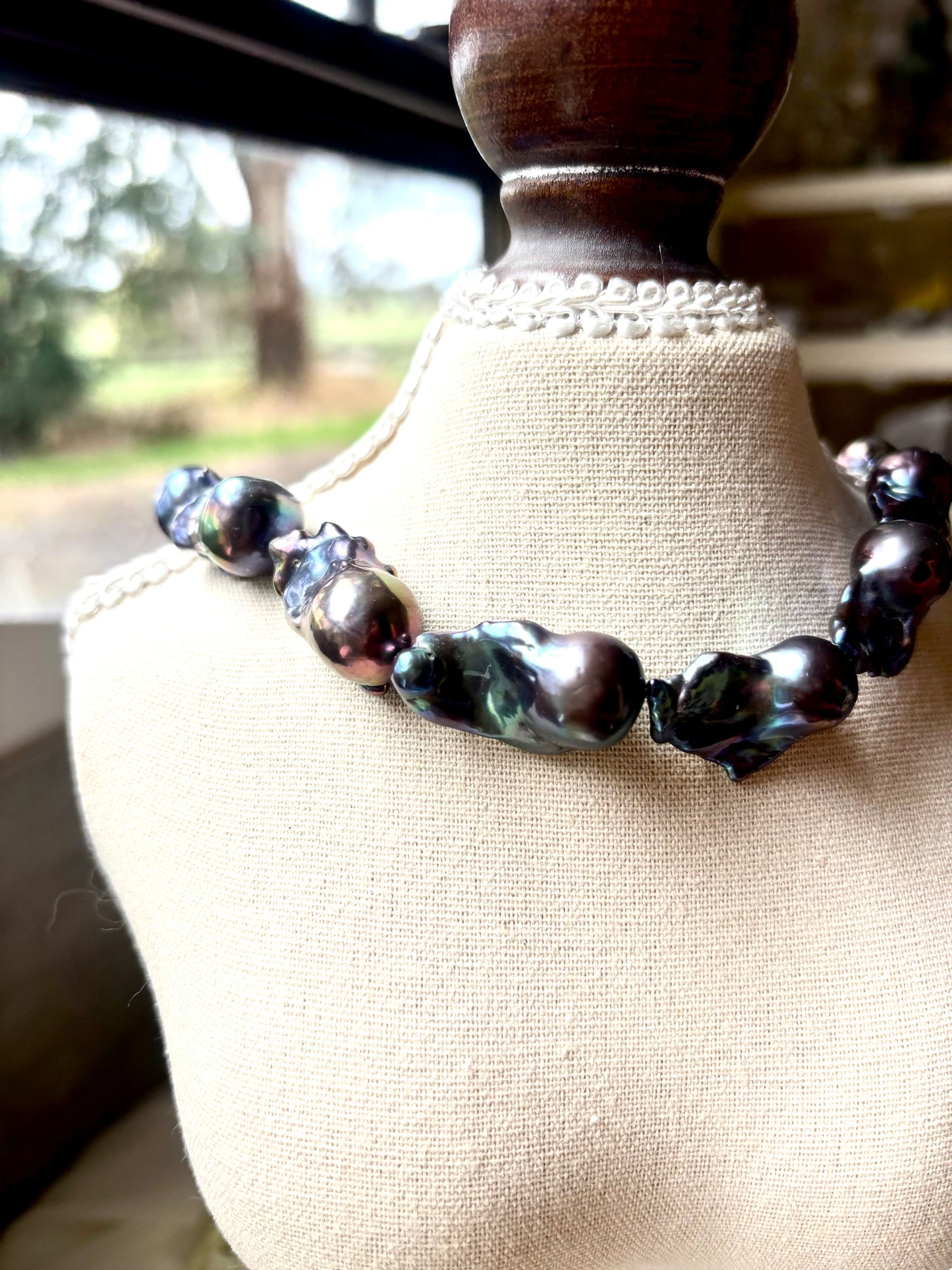 Deep Sea Whisper – Black Baroque Pearl Necklace