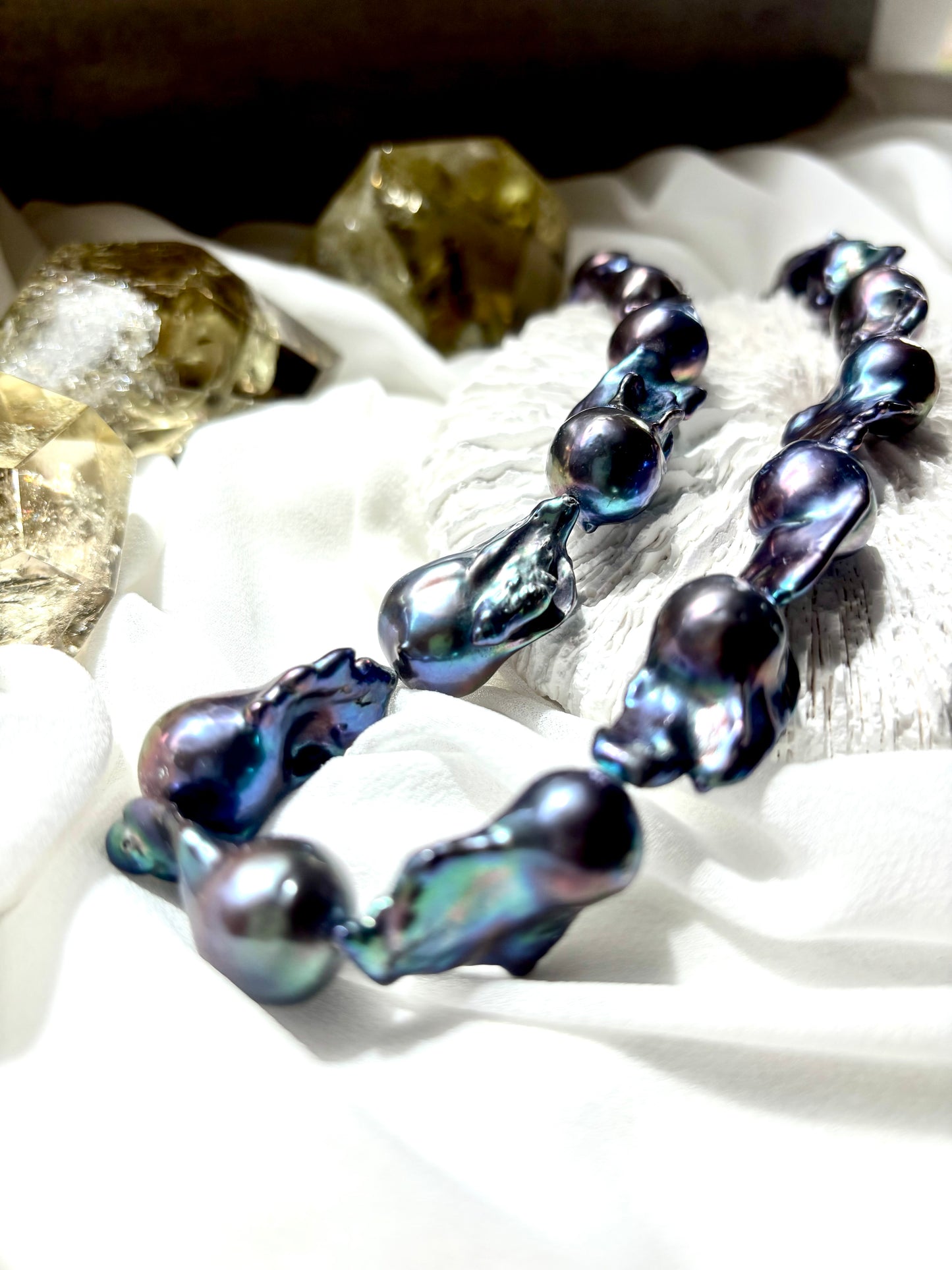 Deep Sea Whisper – Black Baroque Pearl Necklace