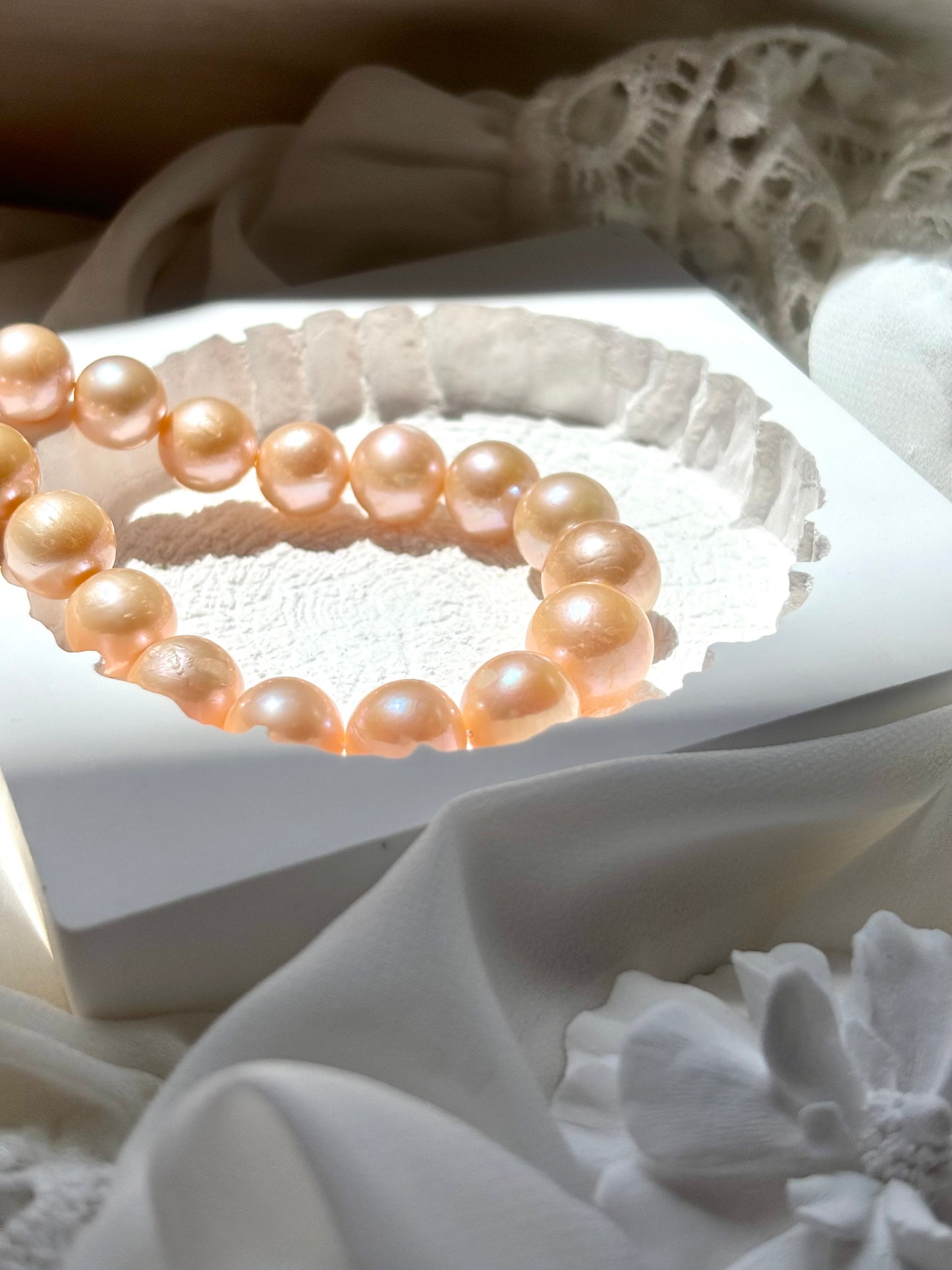 Orange Jasmine Bloom – Warm Peach Glow Pearl Necklace