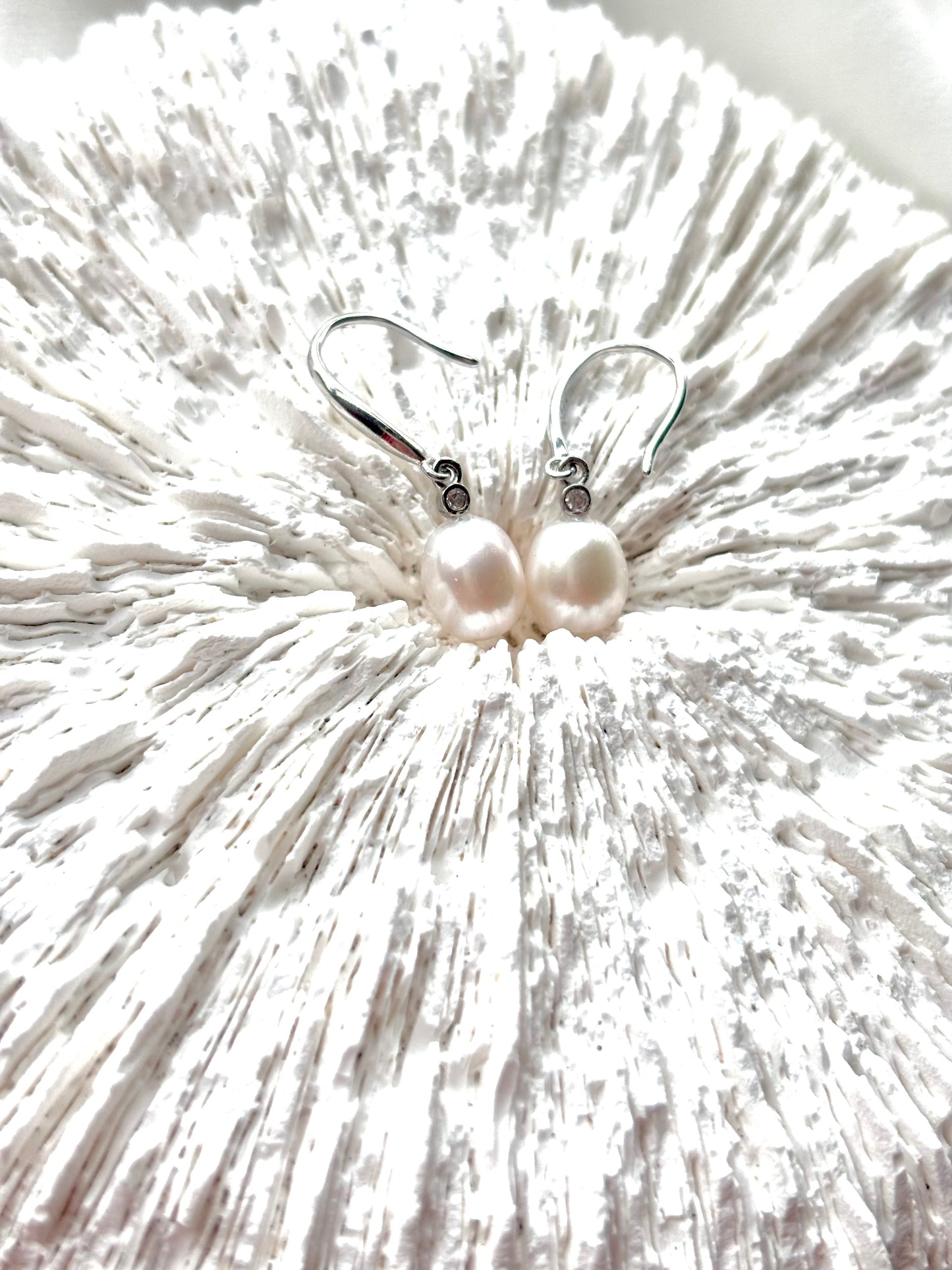 Moonwater Bloom – Freshwater Pearl Minimalist Earrings (Rose Gold / Gold / Silver Available)