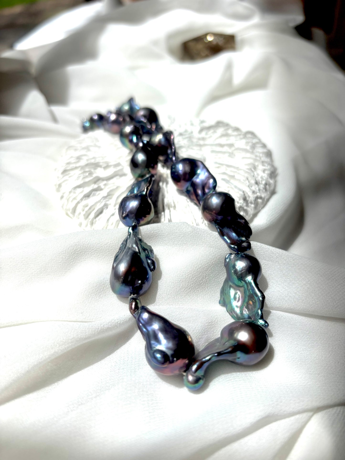 Deep Sea Whisper – Black Baroque Pearl Necklace