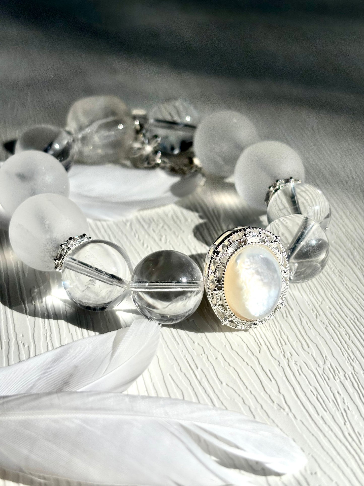Moon Whisper – Clear Quartz x Mother of Pearl Bracelet