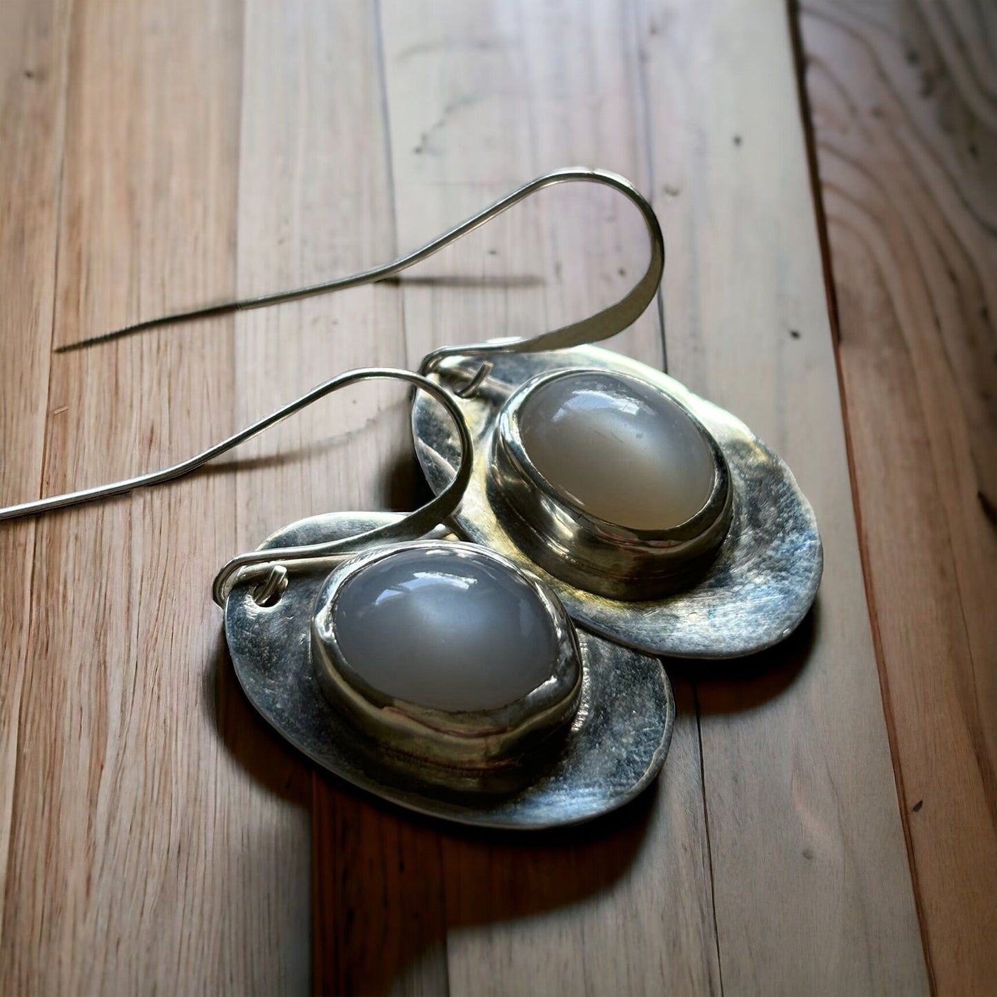 Gorgeous two colors natural moonstone sterling silver earrings