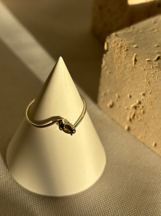 Elegant marquise olive green peridot ring 925 sterling silver