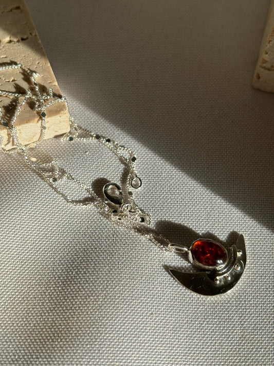 Moon and starts inspired natural amber 925 sterling silver pendent necklace