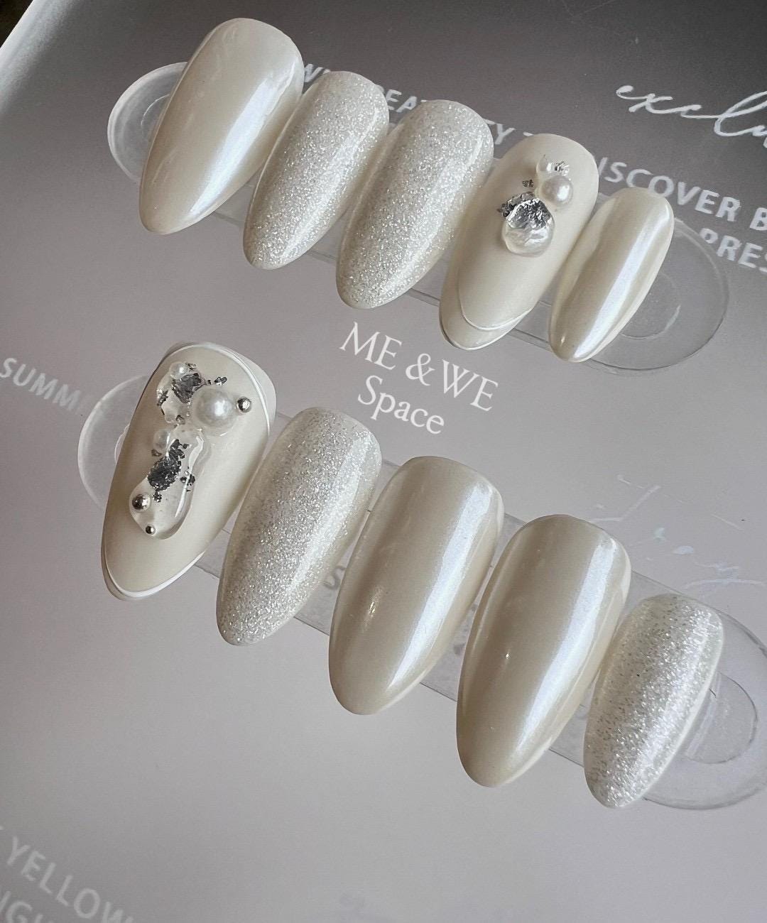 After-Rain Pearl white based press-on nail