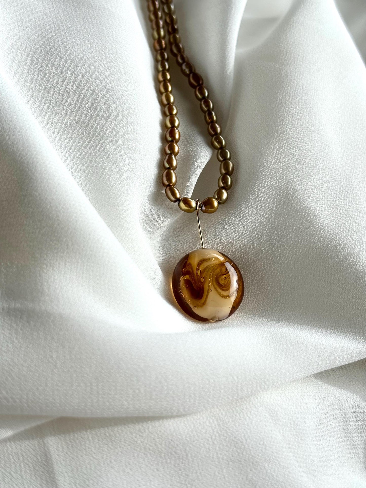 Caramel Latte: Afternoon Tea Bliss Pearl Necklace