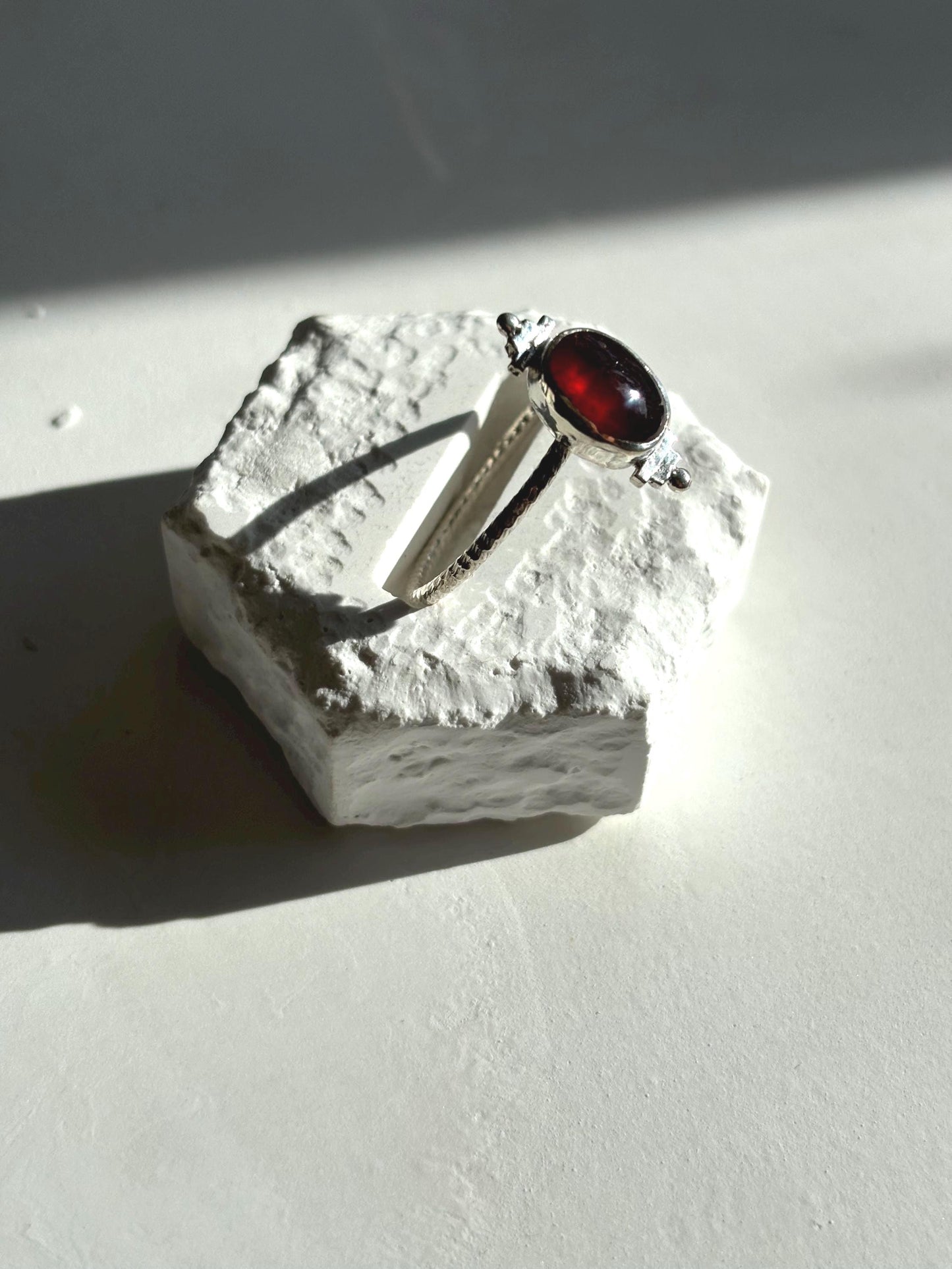Radiant and Elegant Hessonite Garnet 925 silver Ring