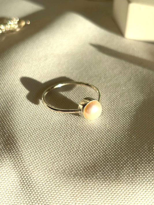 Natural white pearl everyday 925 sterling silver ring