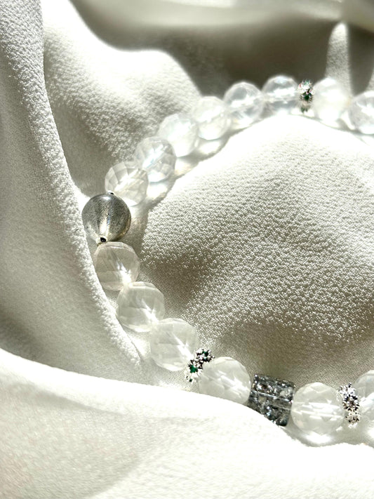 Lunar Radiance Bracelet: Milky Quartz and Labradorite