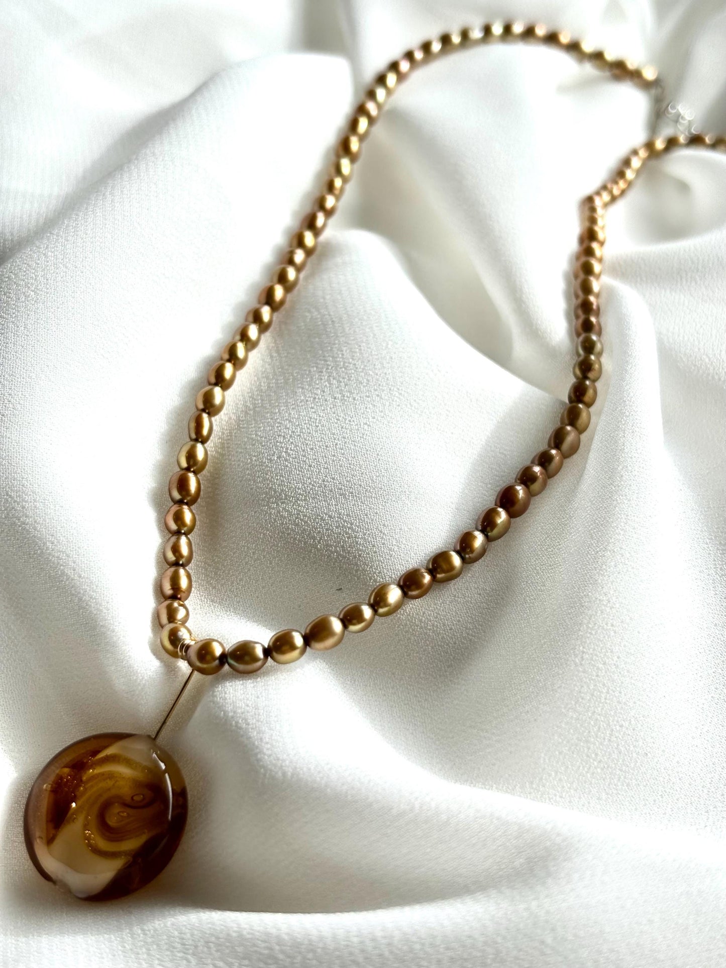 Caramel Latte: Afternoon Tea Bliss Pearl Necklace