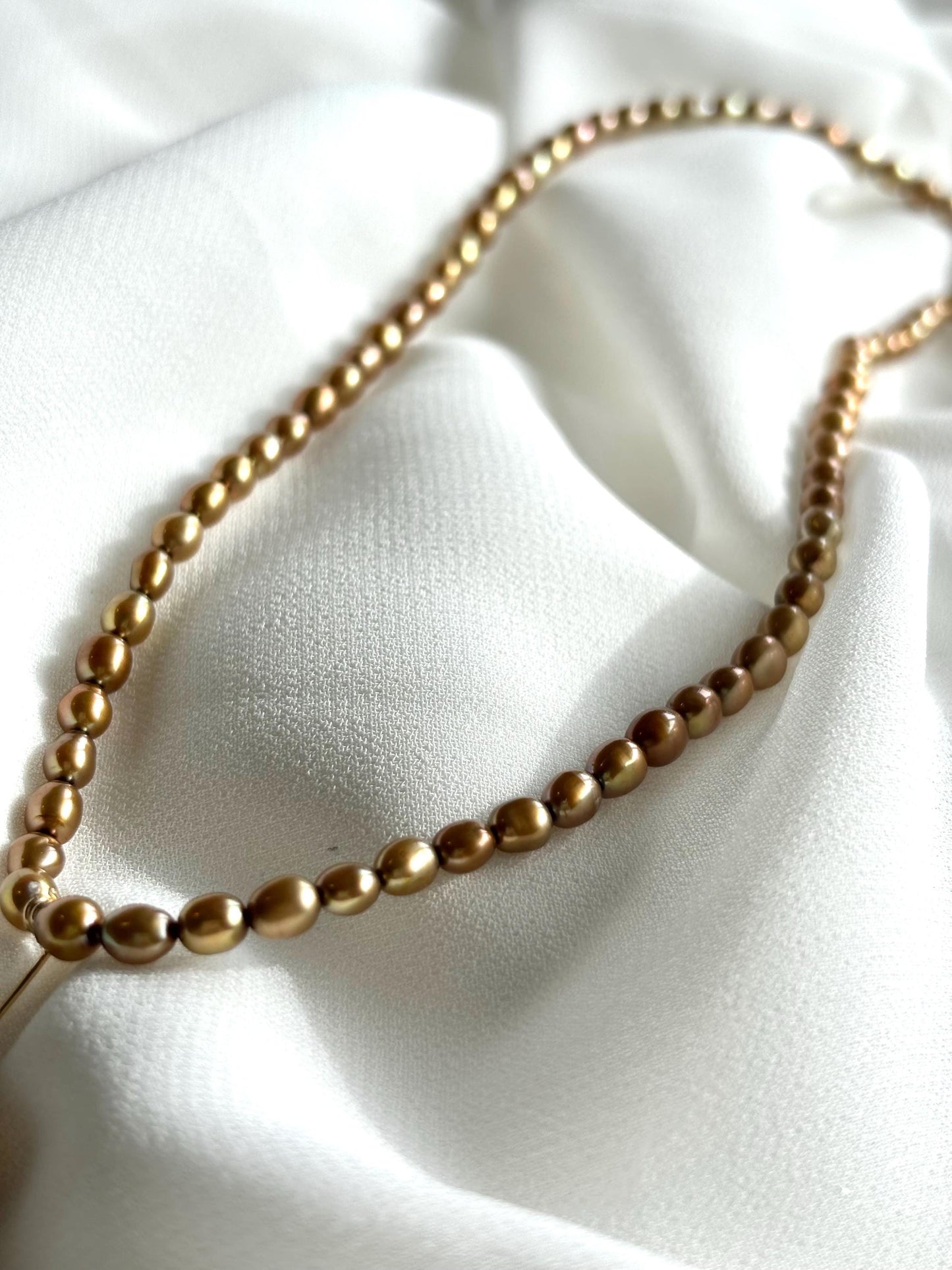 Caramel Latte: Afternoon Tea Bliss Pearl Necklace