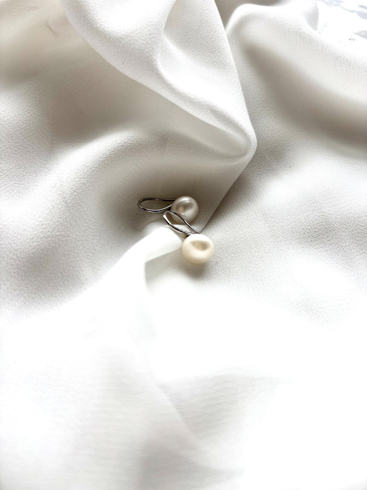 White Freshwater Pearl High Heel Earrings – 925 Sterling Silver