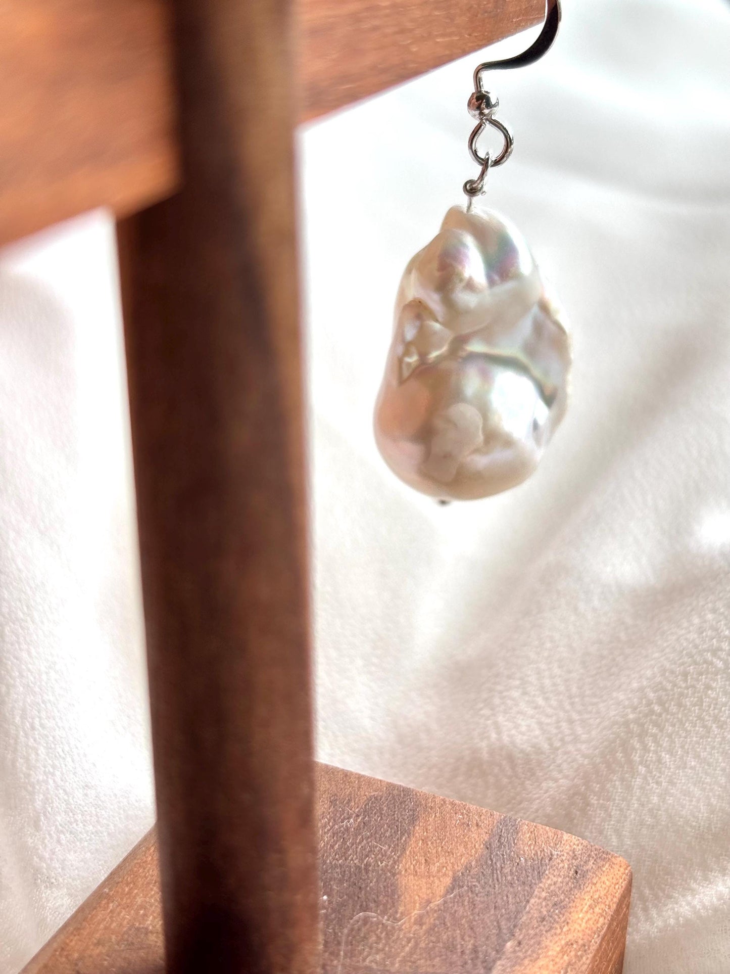 Fish Tail White Freshwater Baroque Earrings – Natural Shape & Color, Organic Texture A