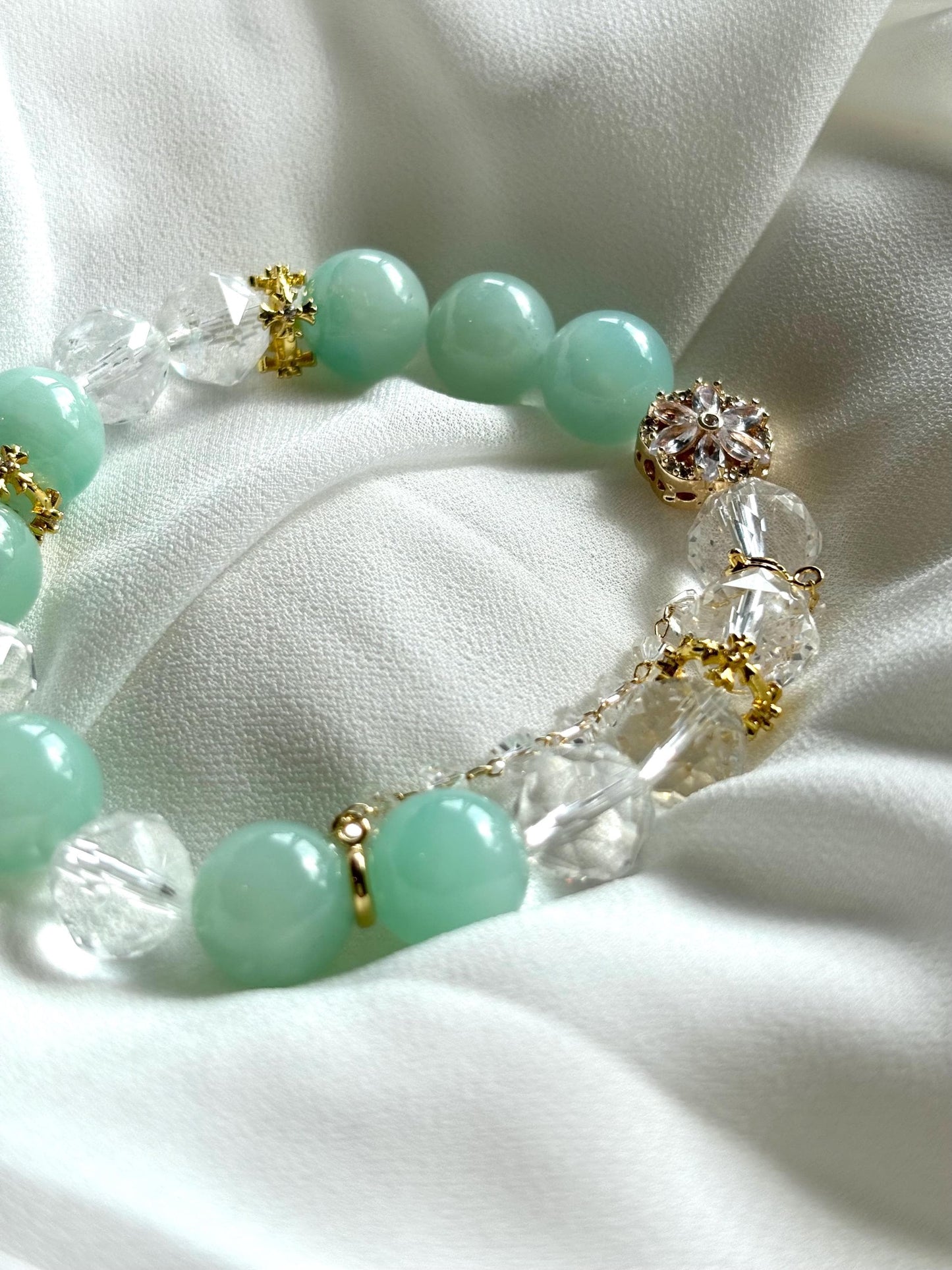Princess Tiana’s Serenity Bloom Bracelet.