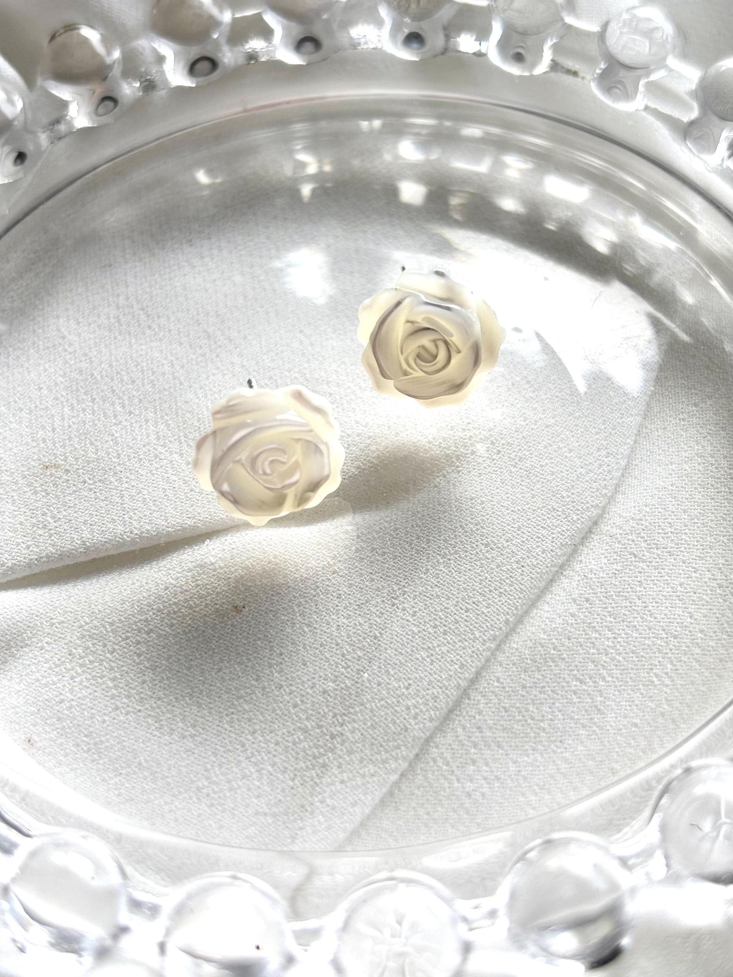 White Rose Stud Earrings – Mother of Pearl with Sterling Silver 925, Elegant Floral Jewelry